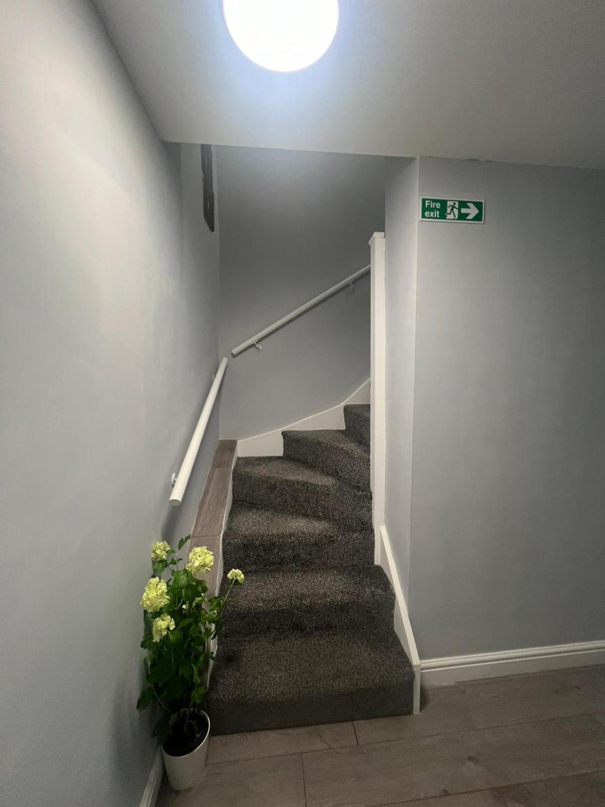 Luxury In Luxury Out Apartamento Nottingham