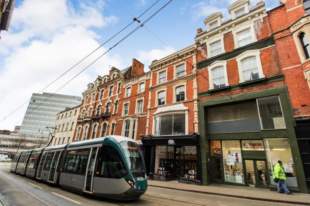 Apartamento Spacious 1 Bed 1 Minute Walk From Square