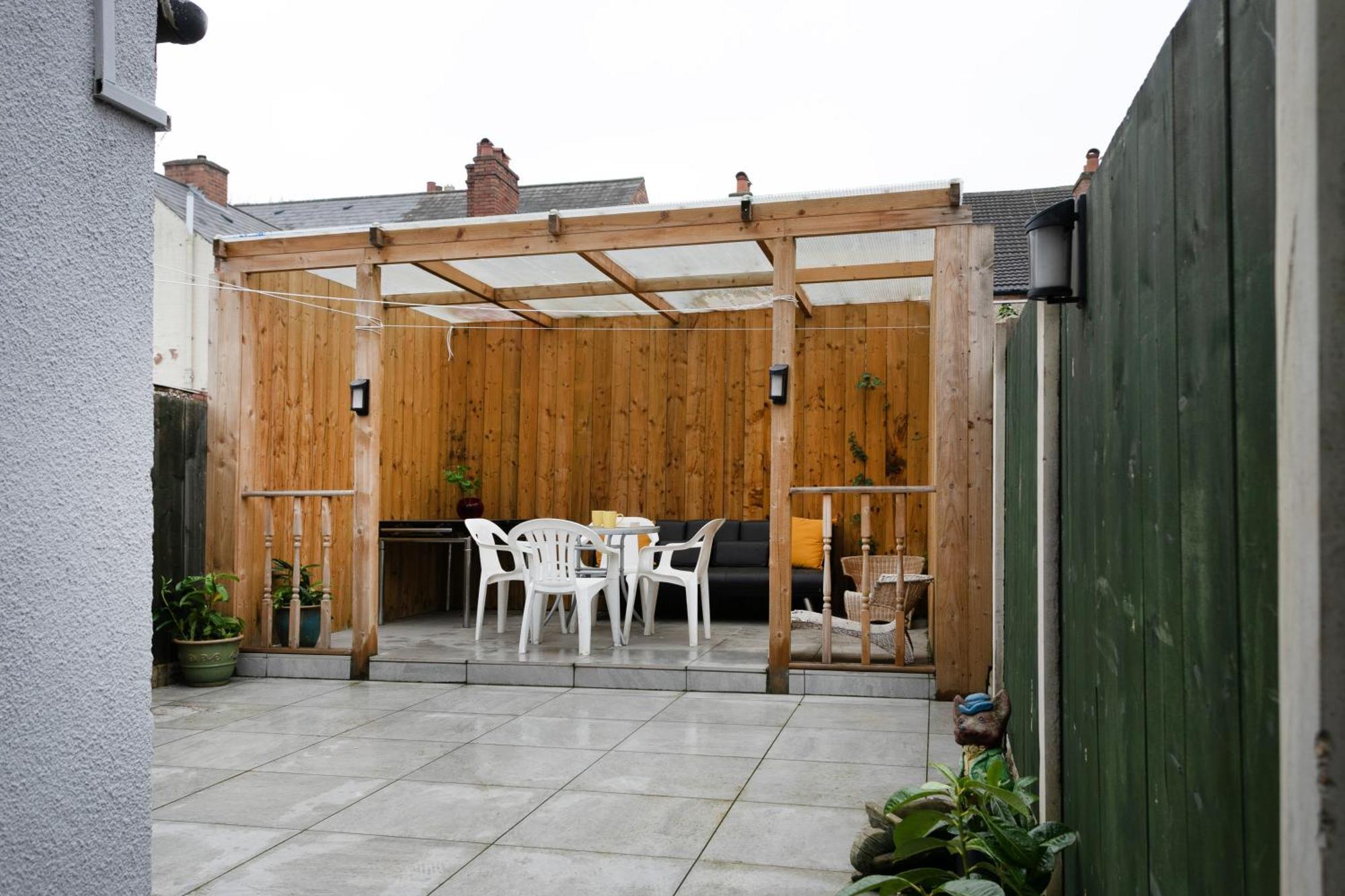 Apartment Luxury 3br House - Free Parking And Stunning Garden!
