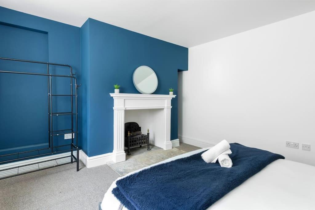 Luxurious 3 Bedroom In Park Estate Apartamento *