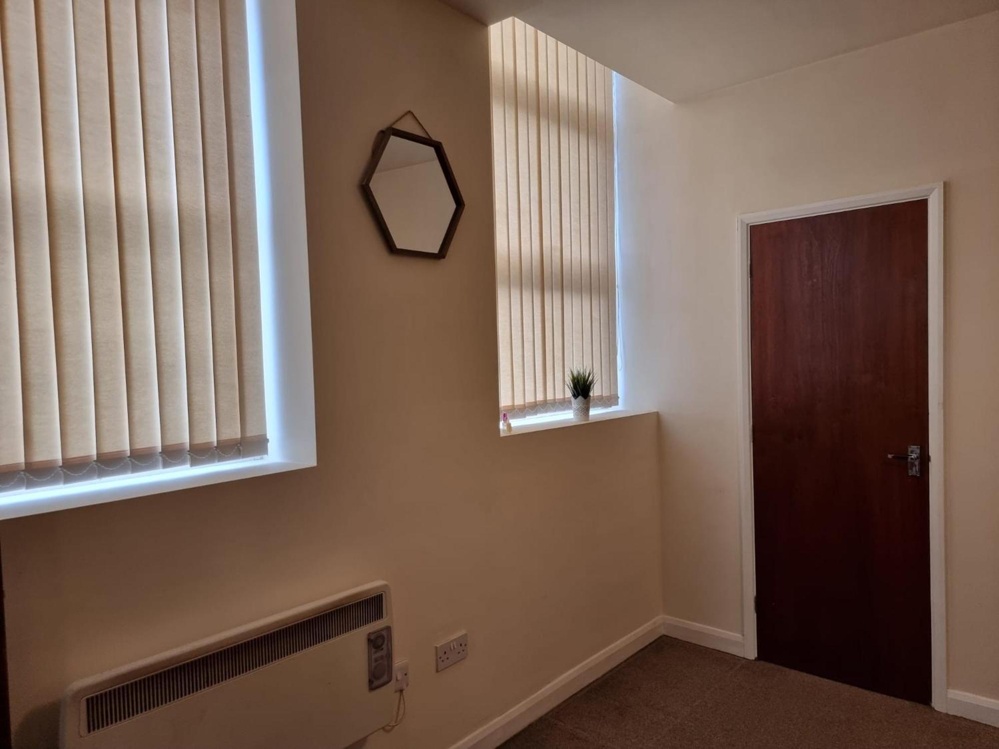 Loliz Pamper Palace * Nottingham