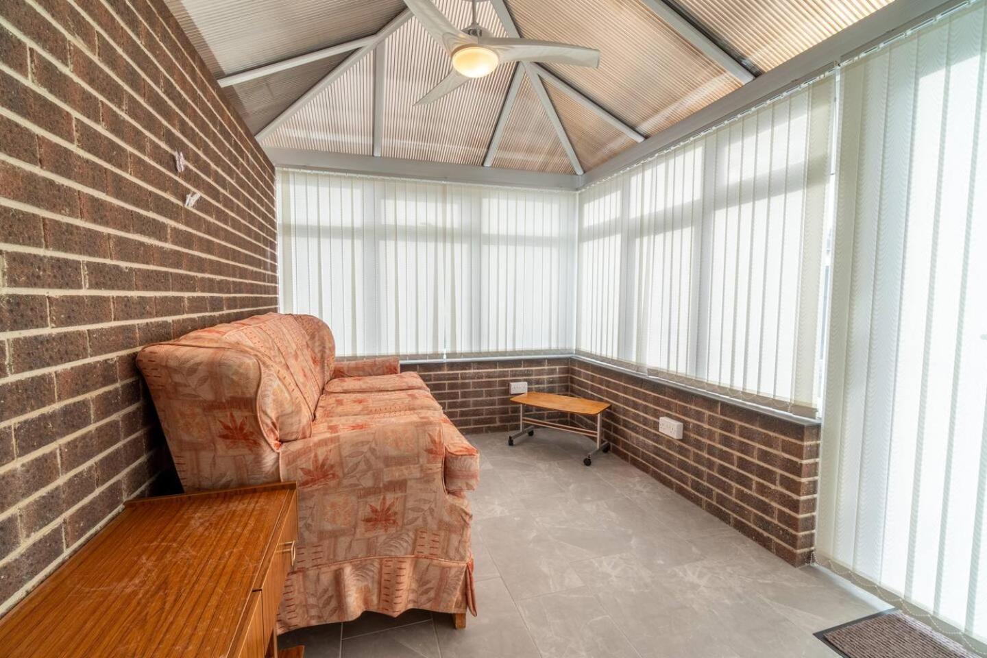 Holiday home Pass The Keys Stylish 3 Bedroom With Free Parking Nottingham