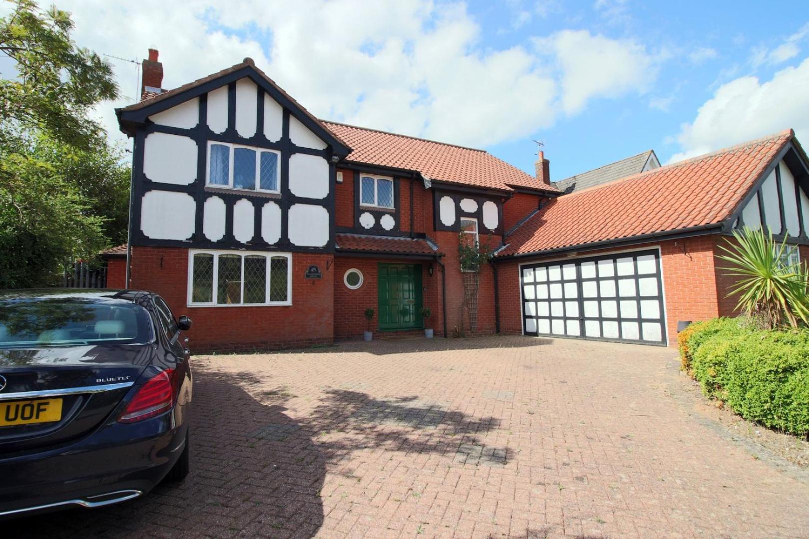 Guest house Chartwell Grove *