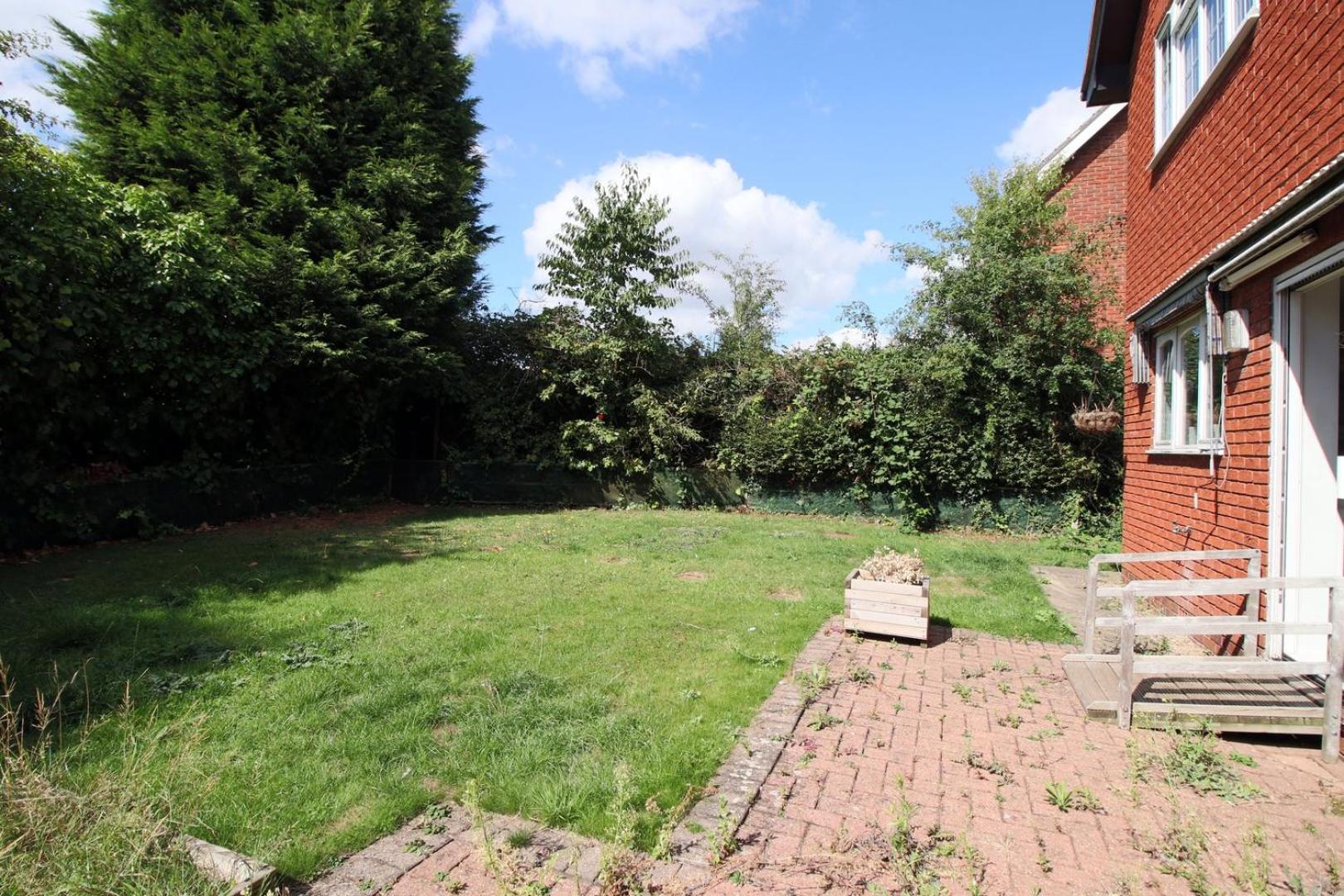Chartwell Grove