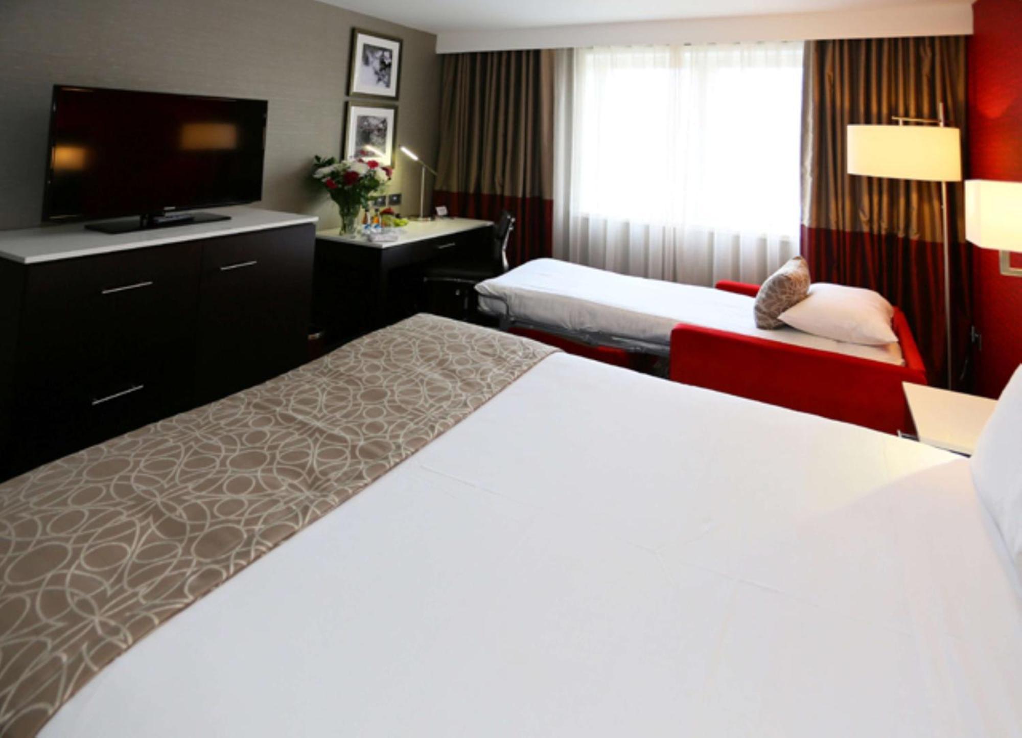 Doubletree By Hilton - Gateway Hotel