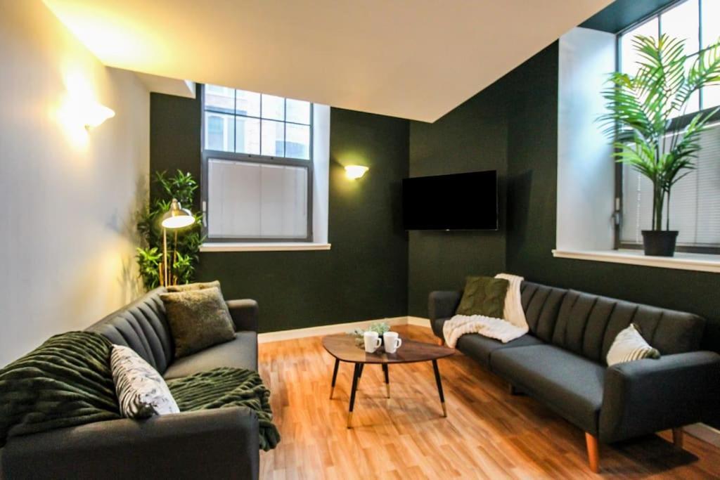 Spacious 2 Bedroom With Free Parking Apartamento *