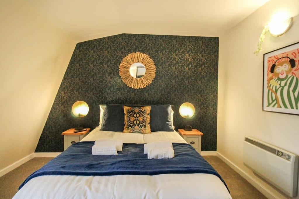 Apartamento Luxurious 1 Bed With Free Parking *