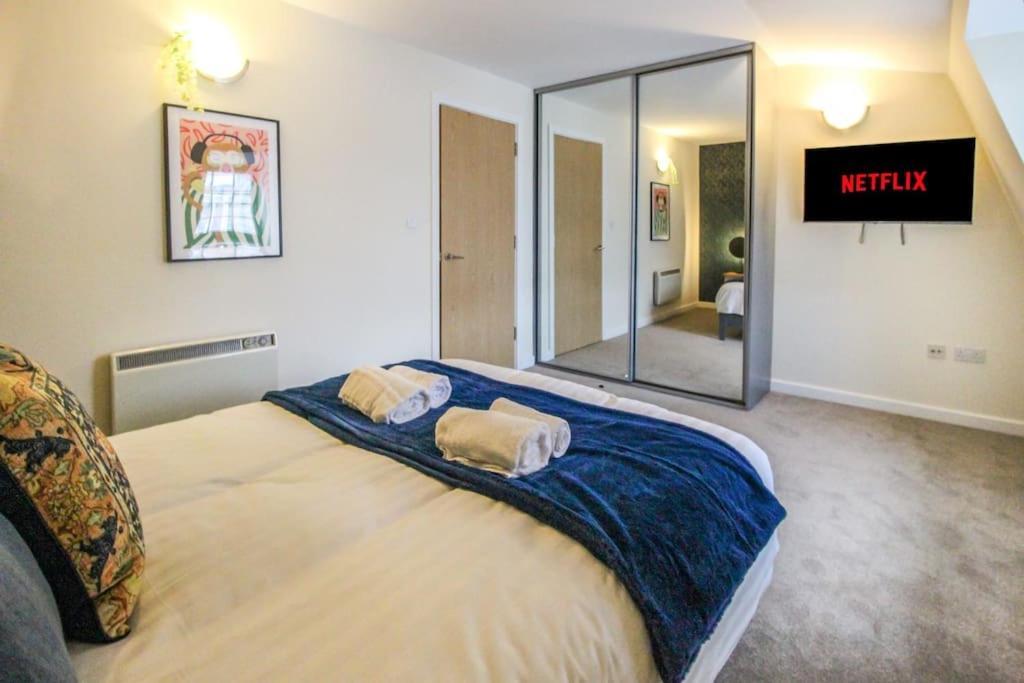 Luxurious 1 Bed With Free Parking *