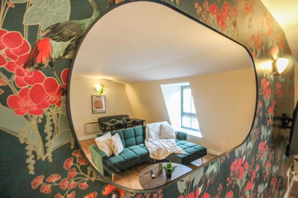 Apartamento Luxurious 1 Bed With Free Parking *