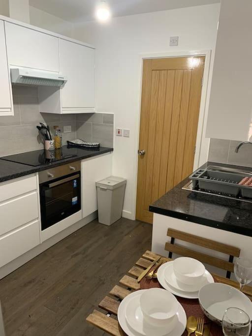 Stylish Flat In Centre *