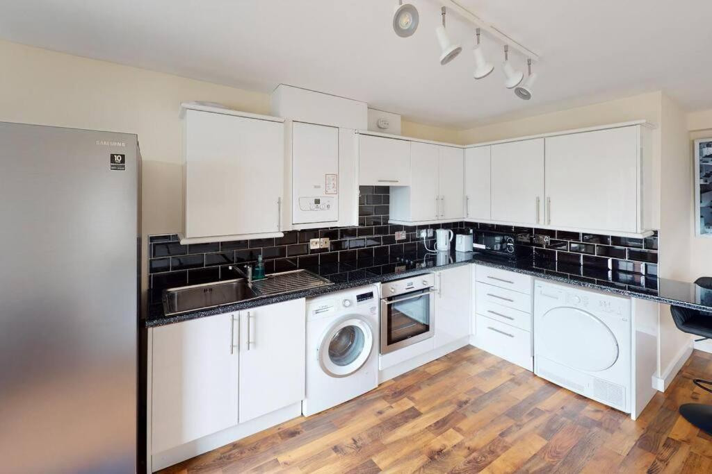 Apartment Lovely Two Bed Flat With Free Parking Nottingham