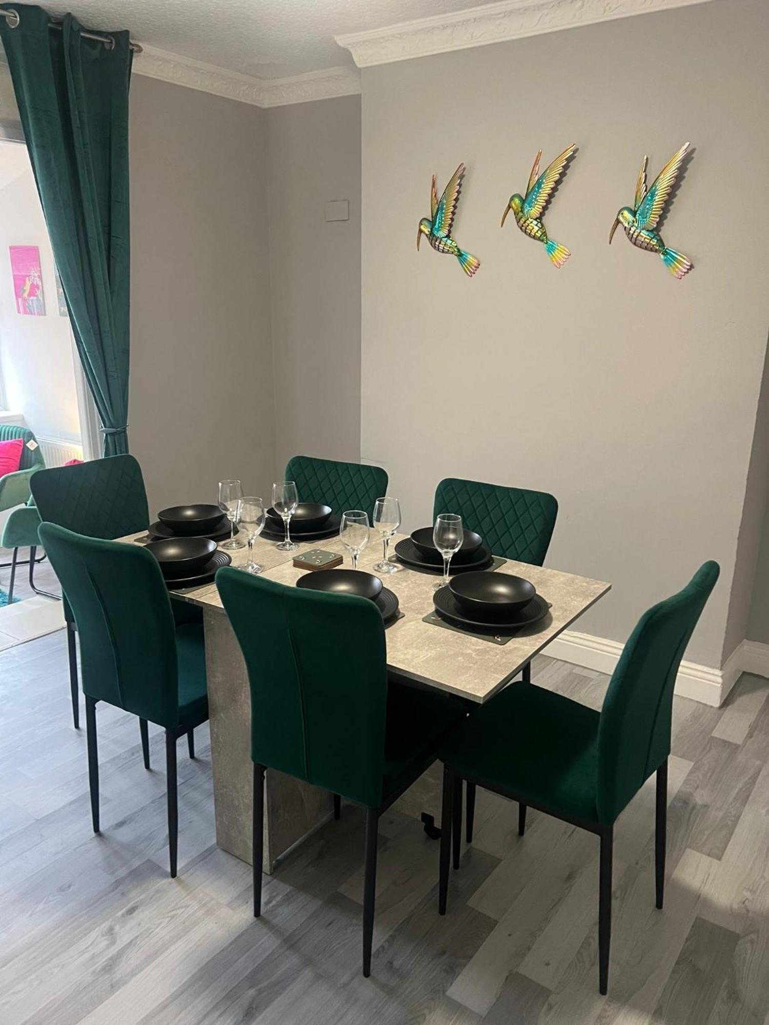 Casa de férias Ringwood Place 3 Bedroom House Ng8 Nottingham