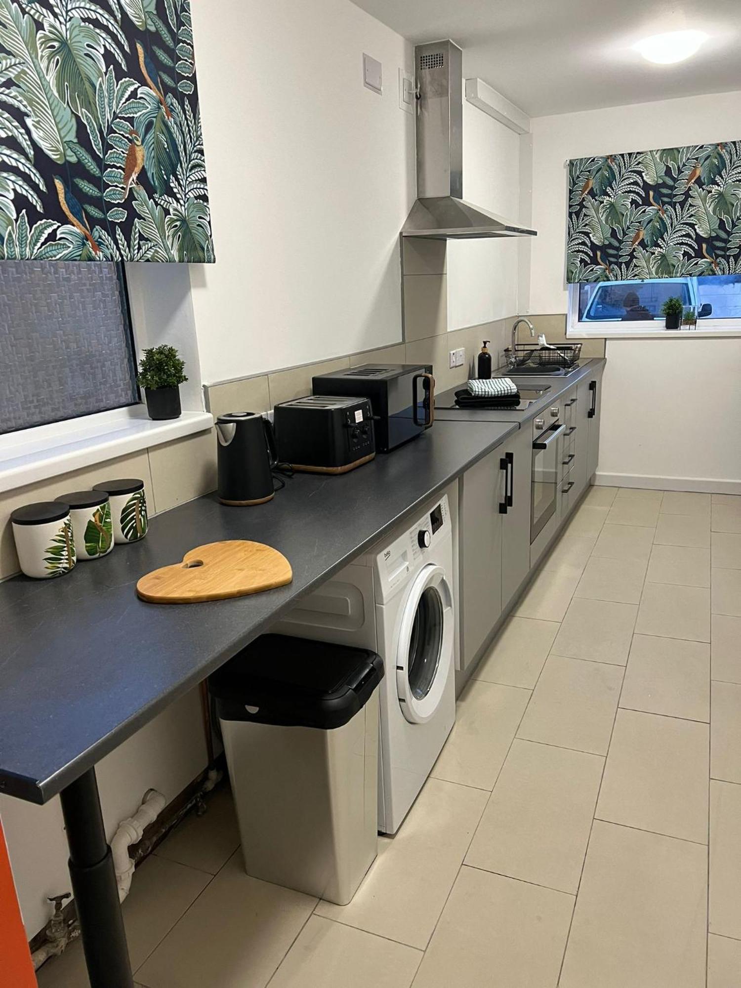 Casa de férias Ringwood Place 3 Bedroom House Ng8