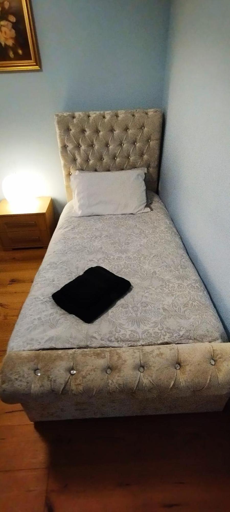 Stunning 3 Bed House Sleeps6 Casa de férias Nottingham