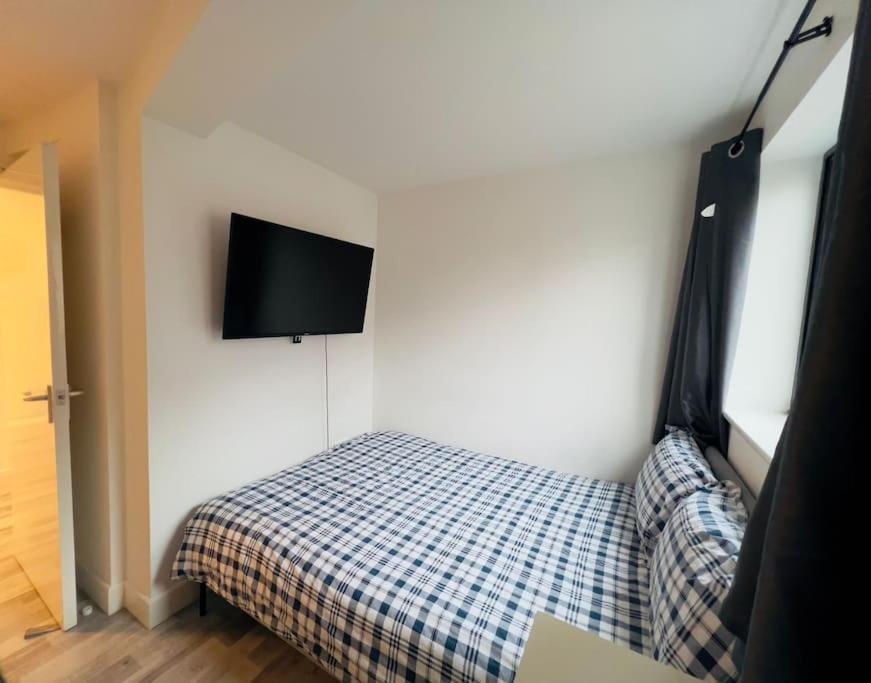 Lovely 2 Bedroom Flat With Free Parking Flat 5 * Nottingham