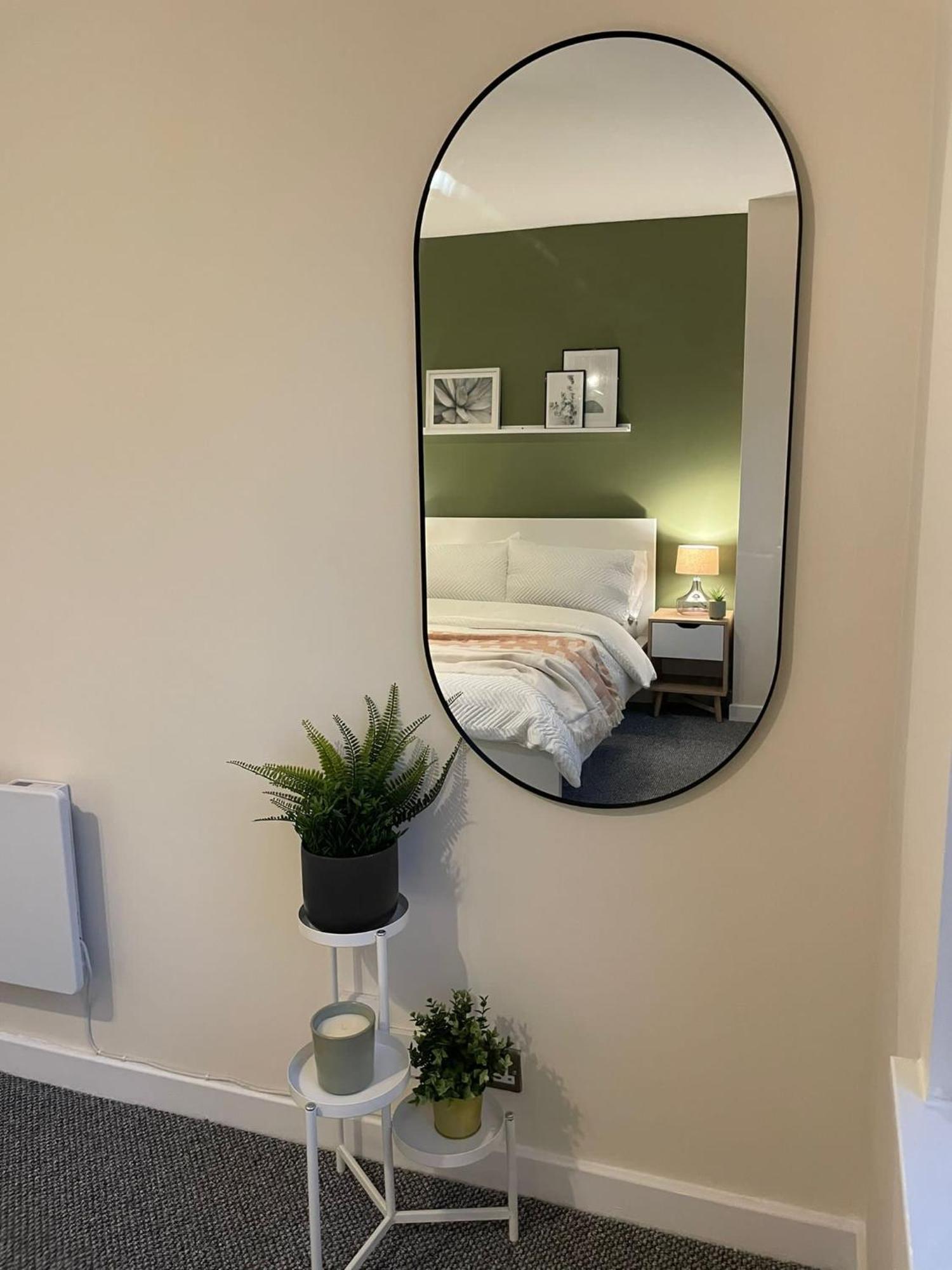 Modern 2 Bdr Flat In Centre With Free Parking Apartment