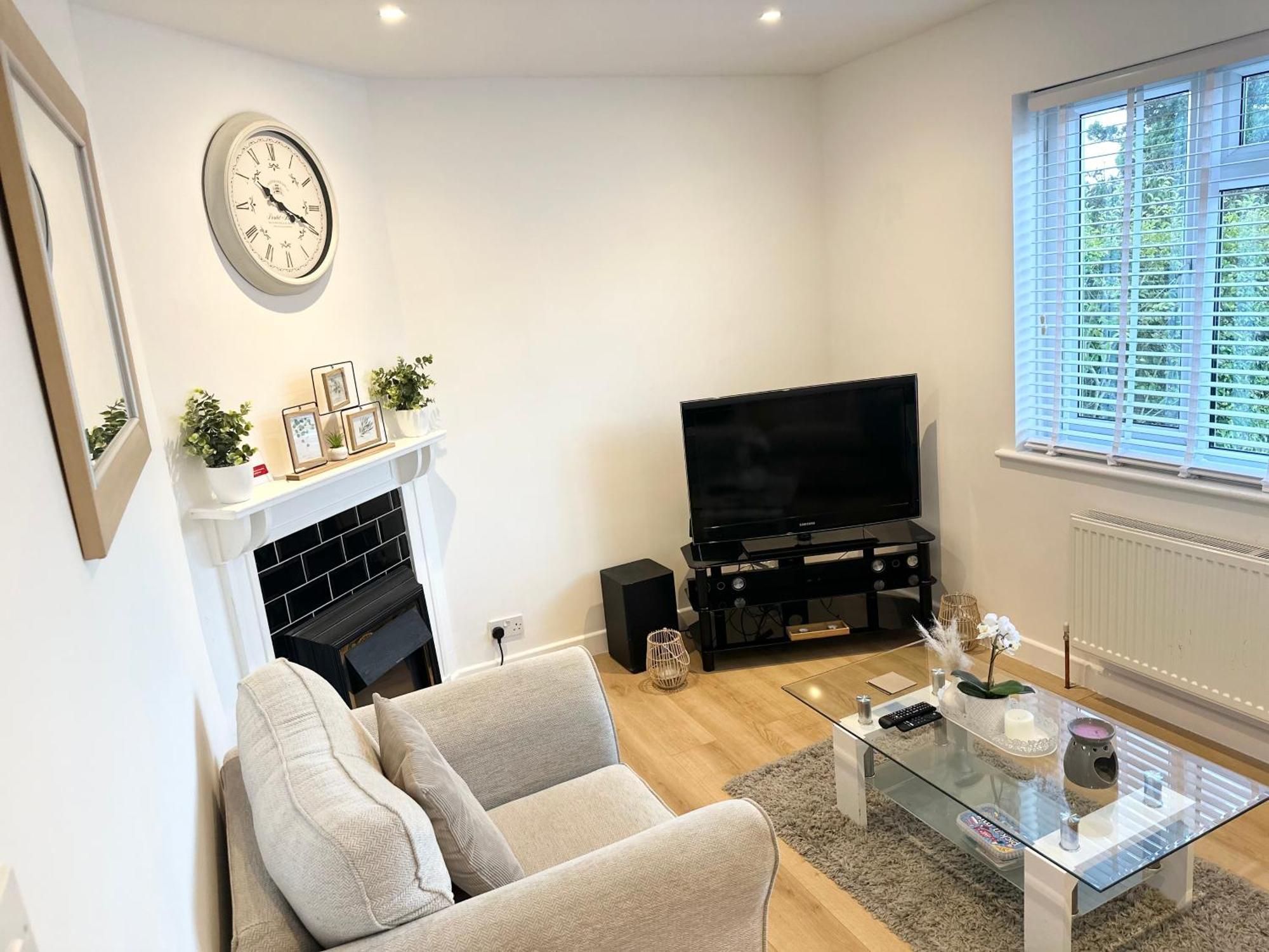 Charming 3-bed Minutes From Centre Nottingham
