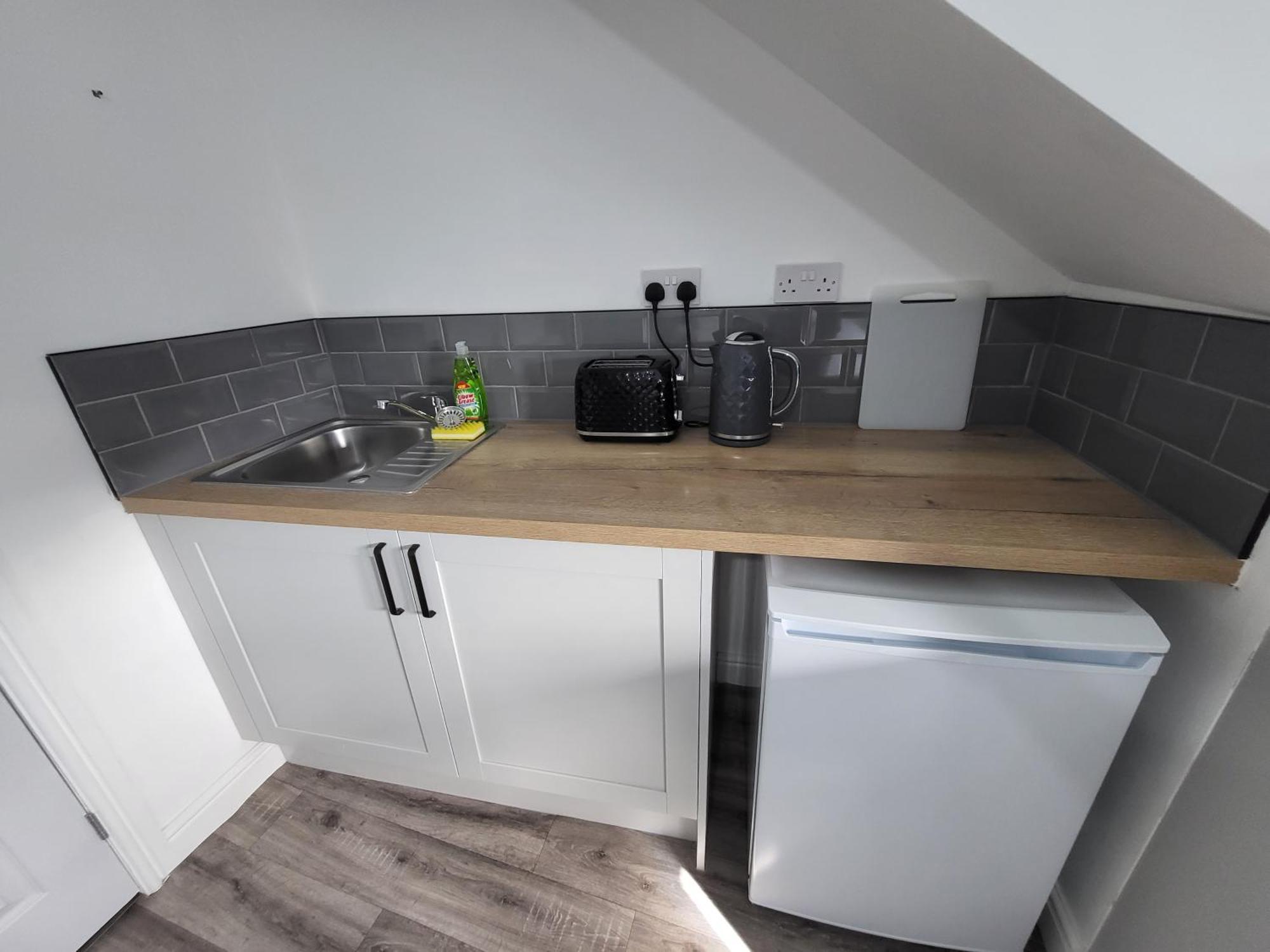 Forest Rd, Short Aparthotel