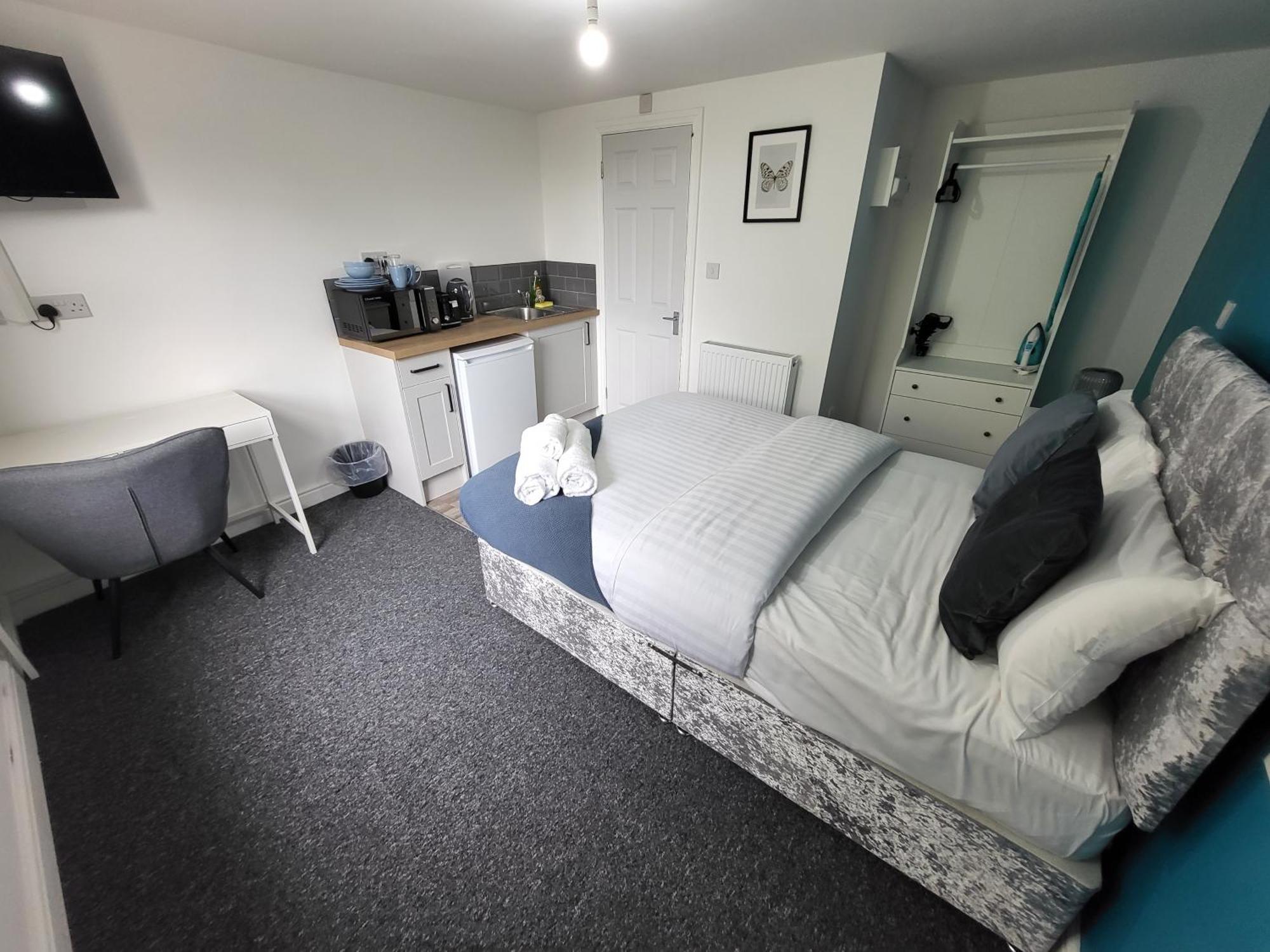 Forest Rd, Short Aparthotel *