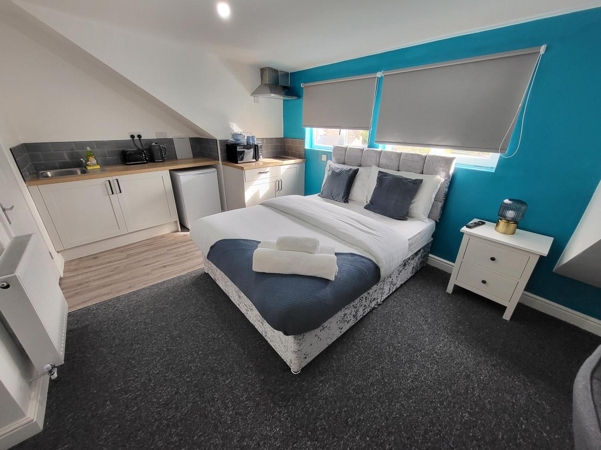 Aparthotel Forest Rd, Short *
