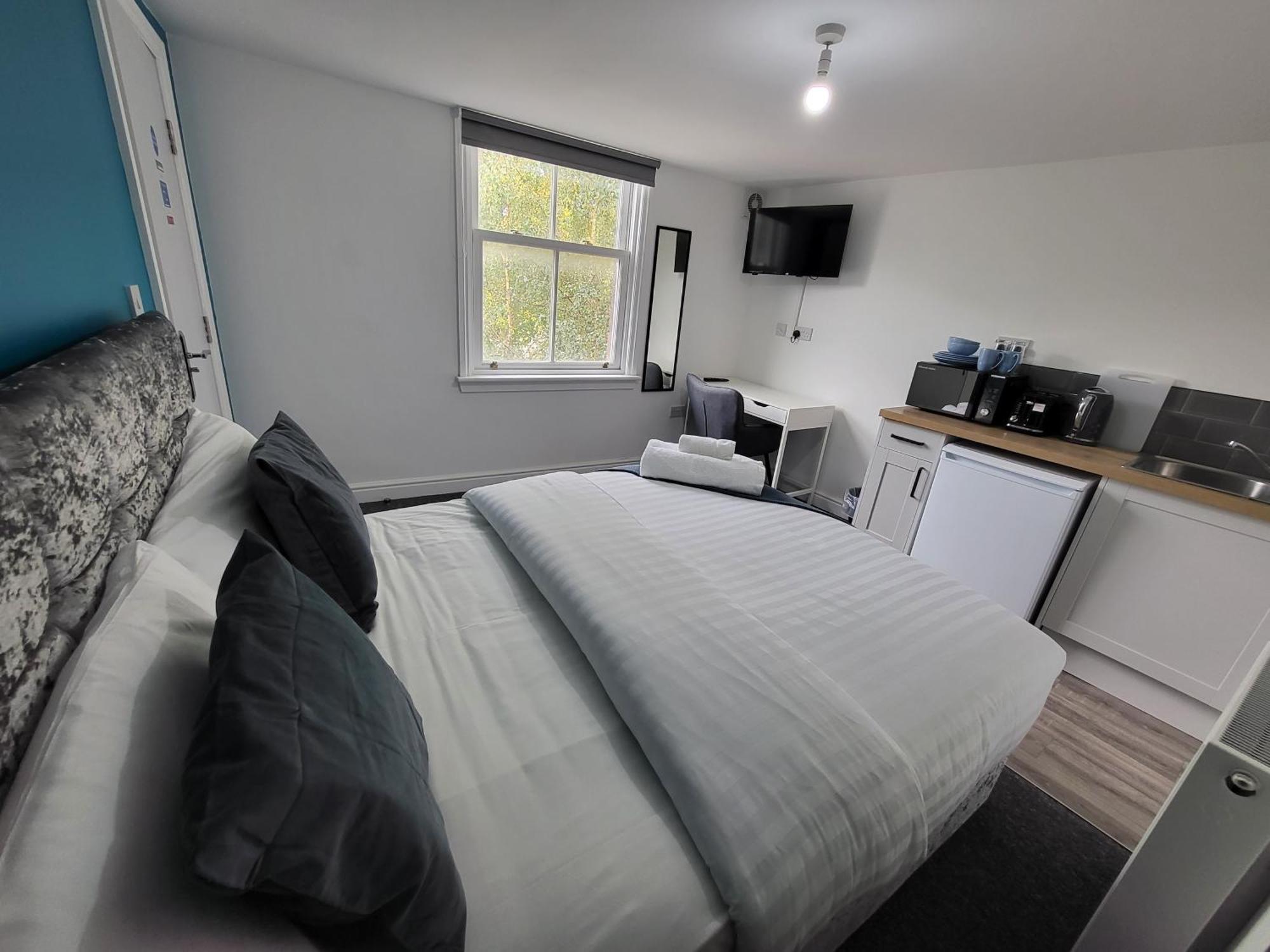 Forest Rd, Short Aparthotel *