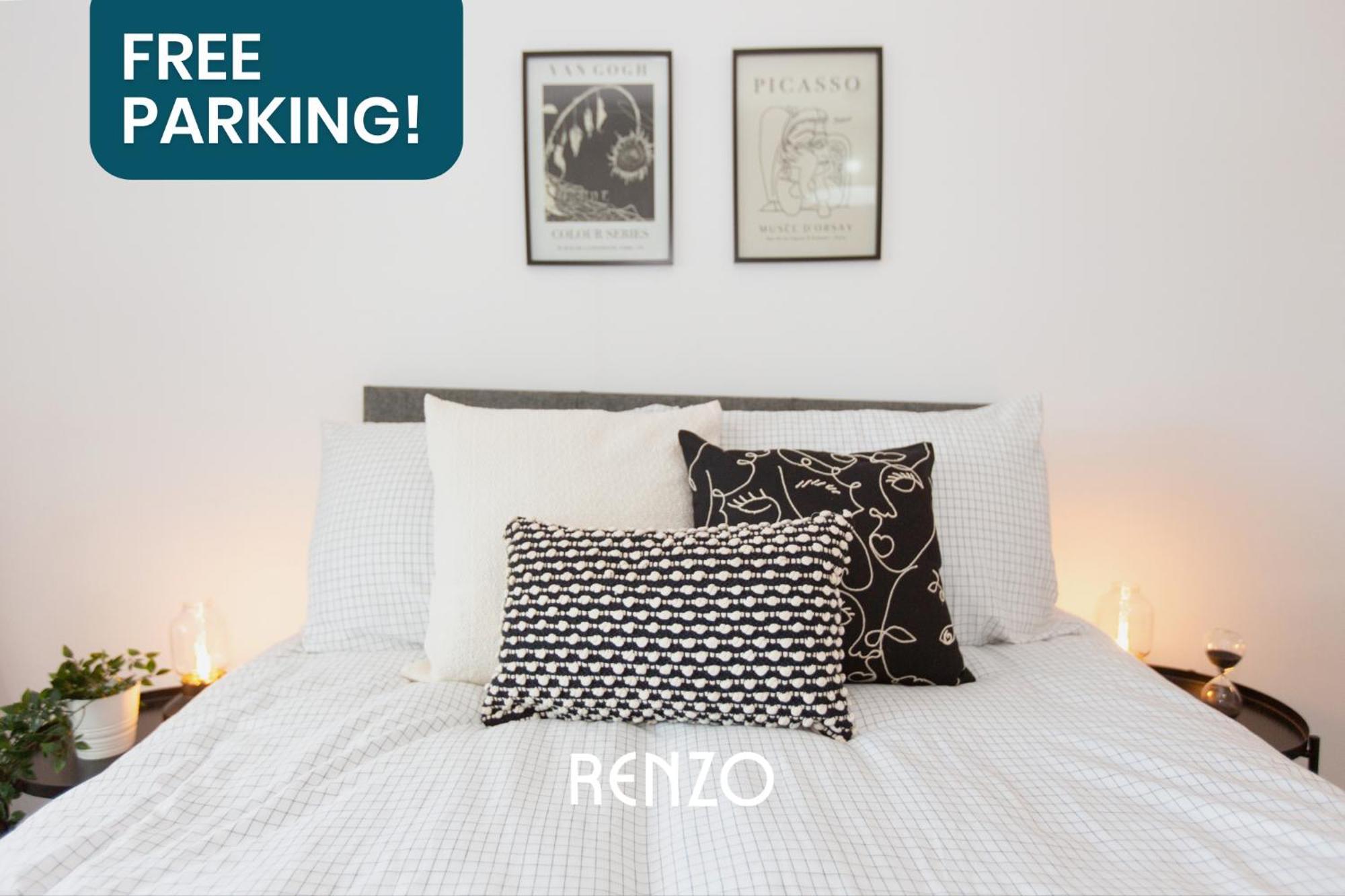 Inviting 3-bed In By Renzo, Driveway, Smart Tv With Netflix! *