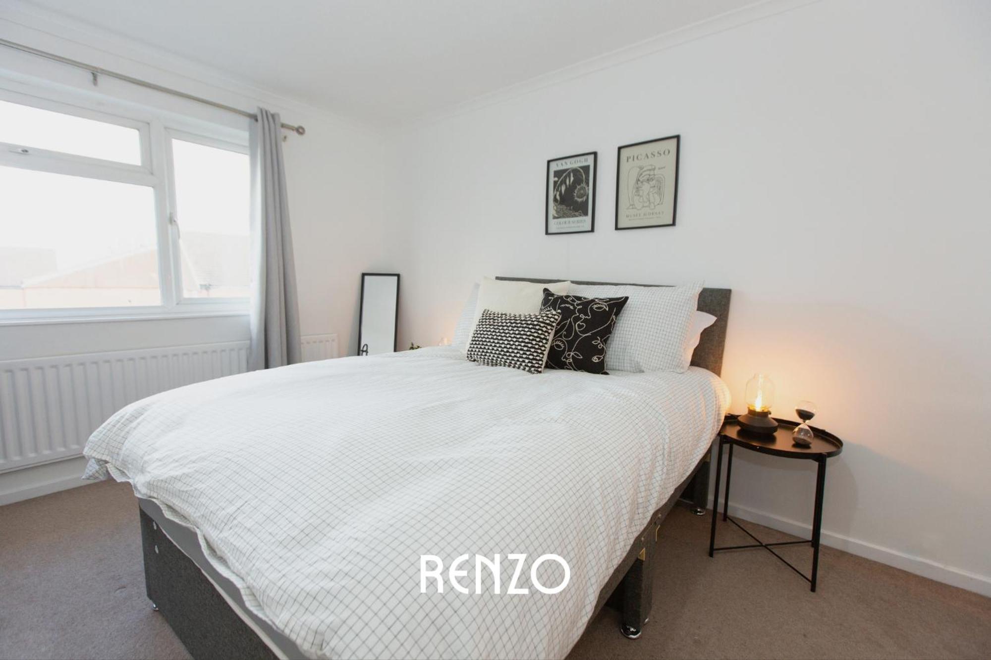 Apartment Inviting 3-bed In By Renzo, Driveway, Smart Tv With Netflix!
