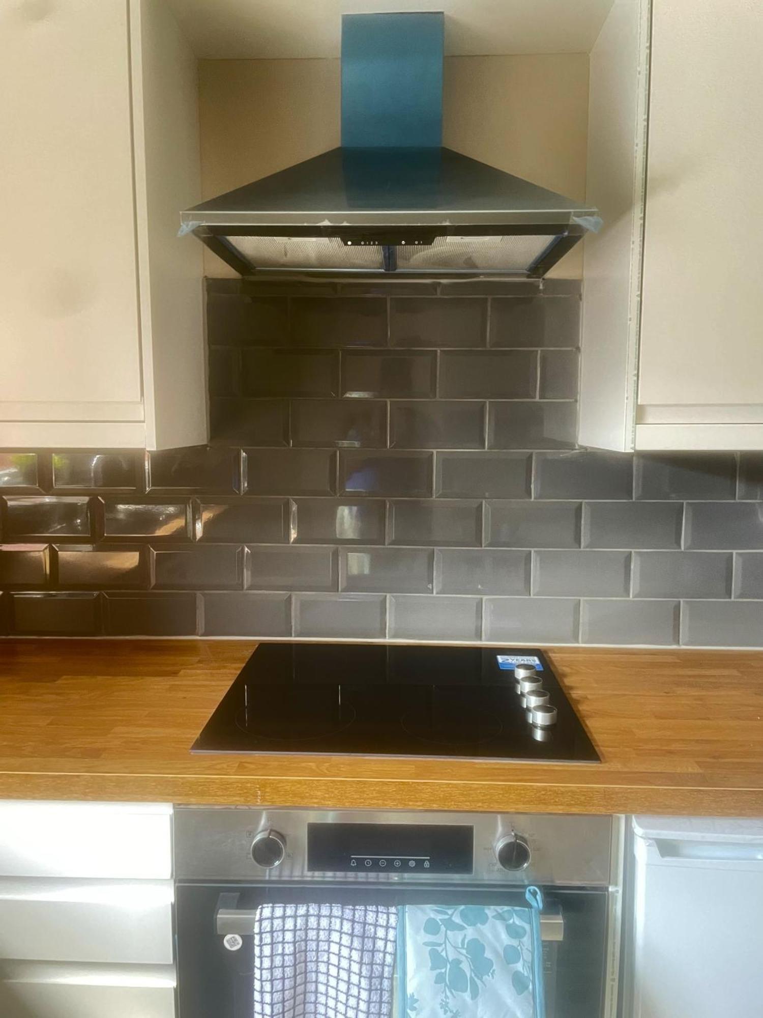 Spacious Near Citycentre Parking/wifi/netflix