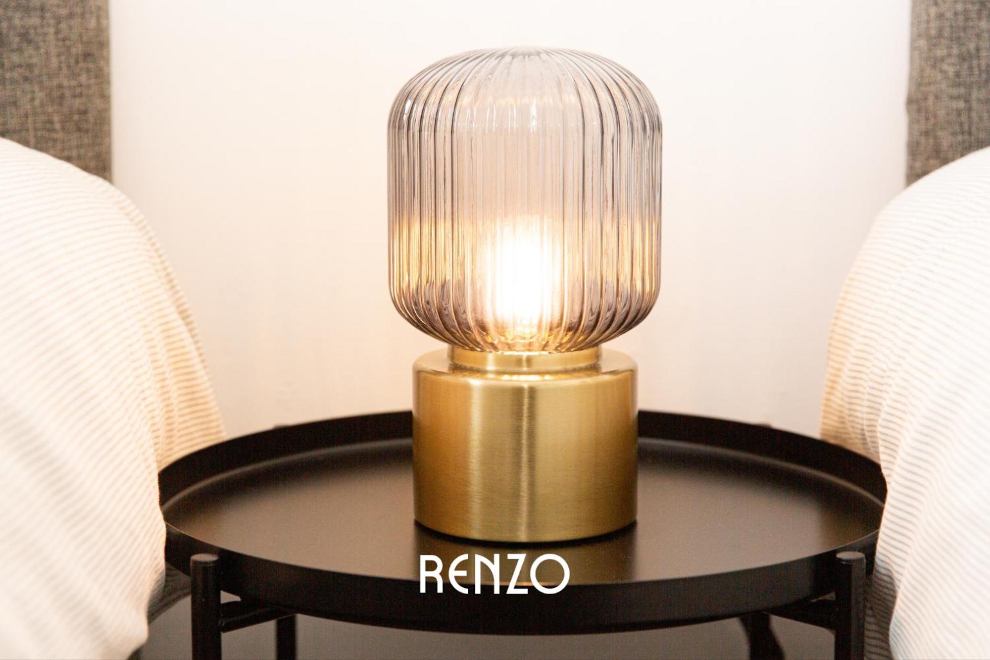 Beautiful And Modern 2-bed In By Renzo, Free Wi-fi, Ideal For Contractors