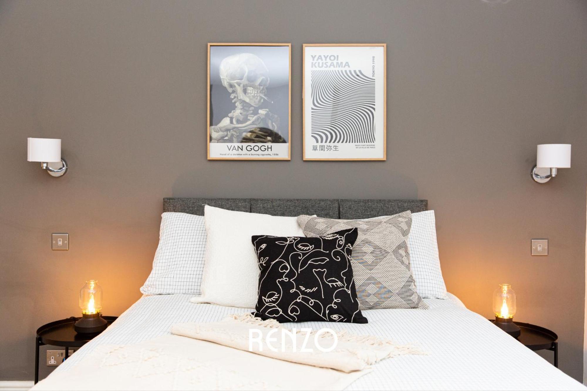 Charming 3-bed In By Renzo, Victorian Features, Sleeps 6! Nottingham