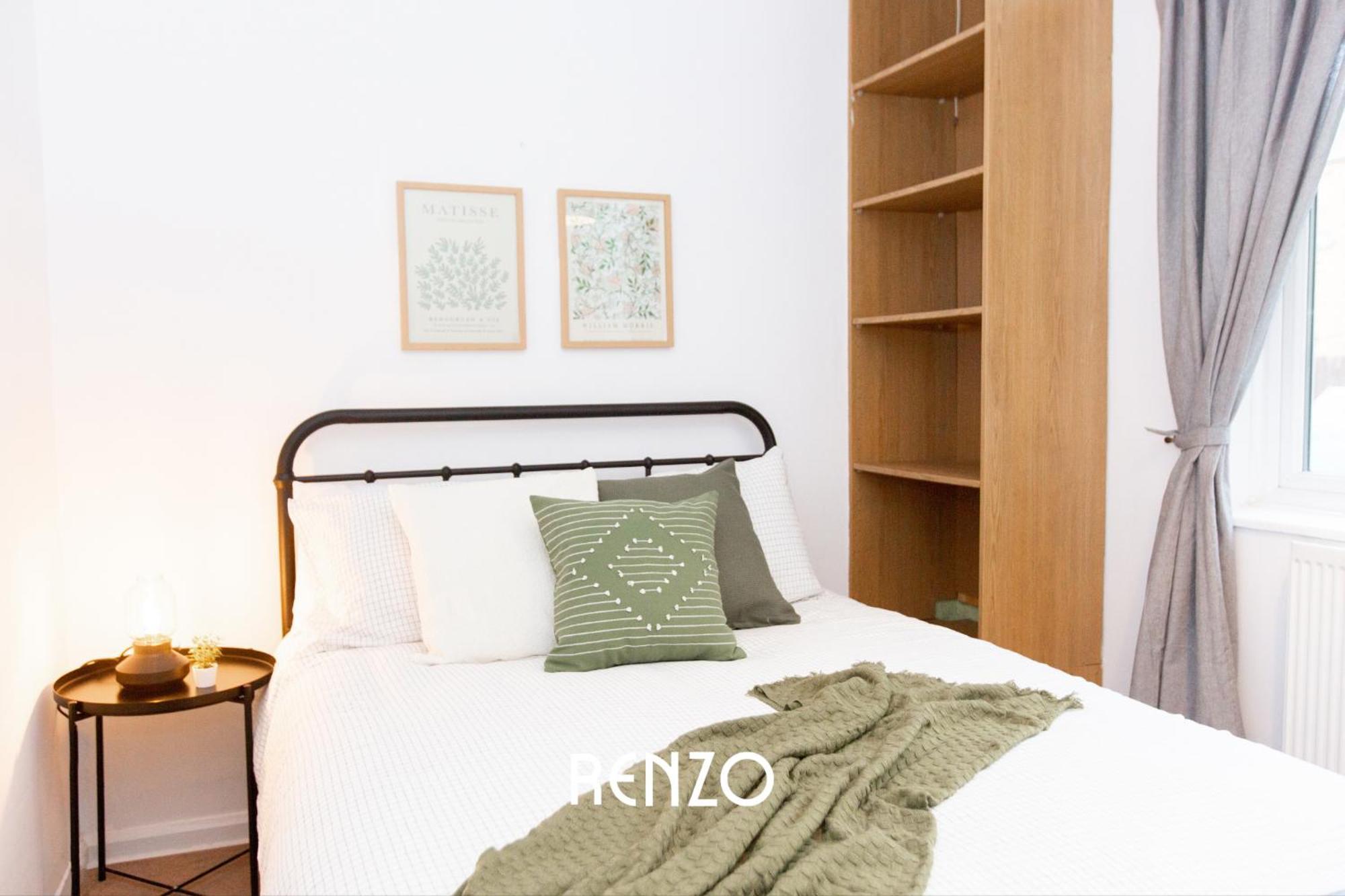 Spacious 3-bed In By Renzo, Sleeps 5, Free Parking * Nottingham