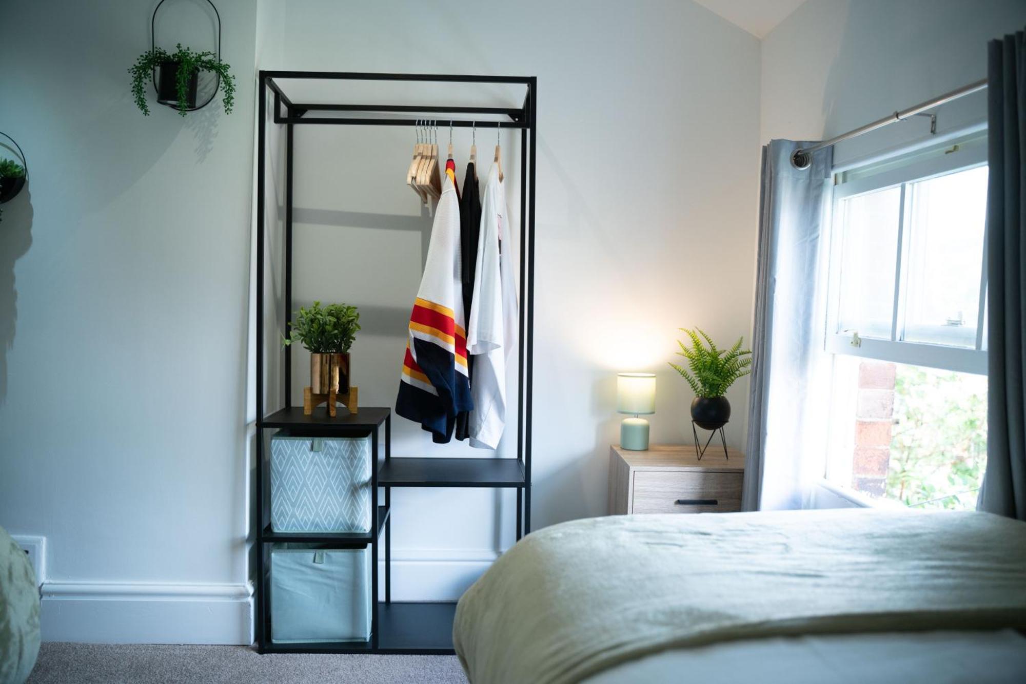 City Centre 2 Bed House Perfect For Contractors With Free Parking * Nottingham