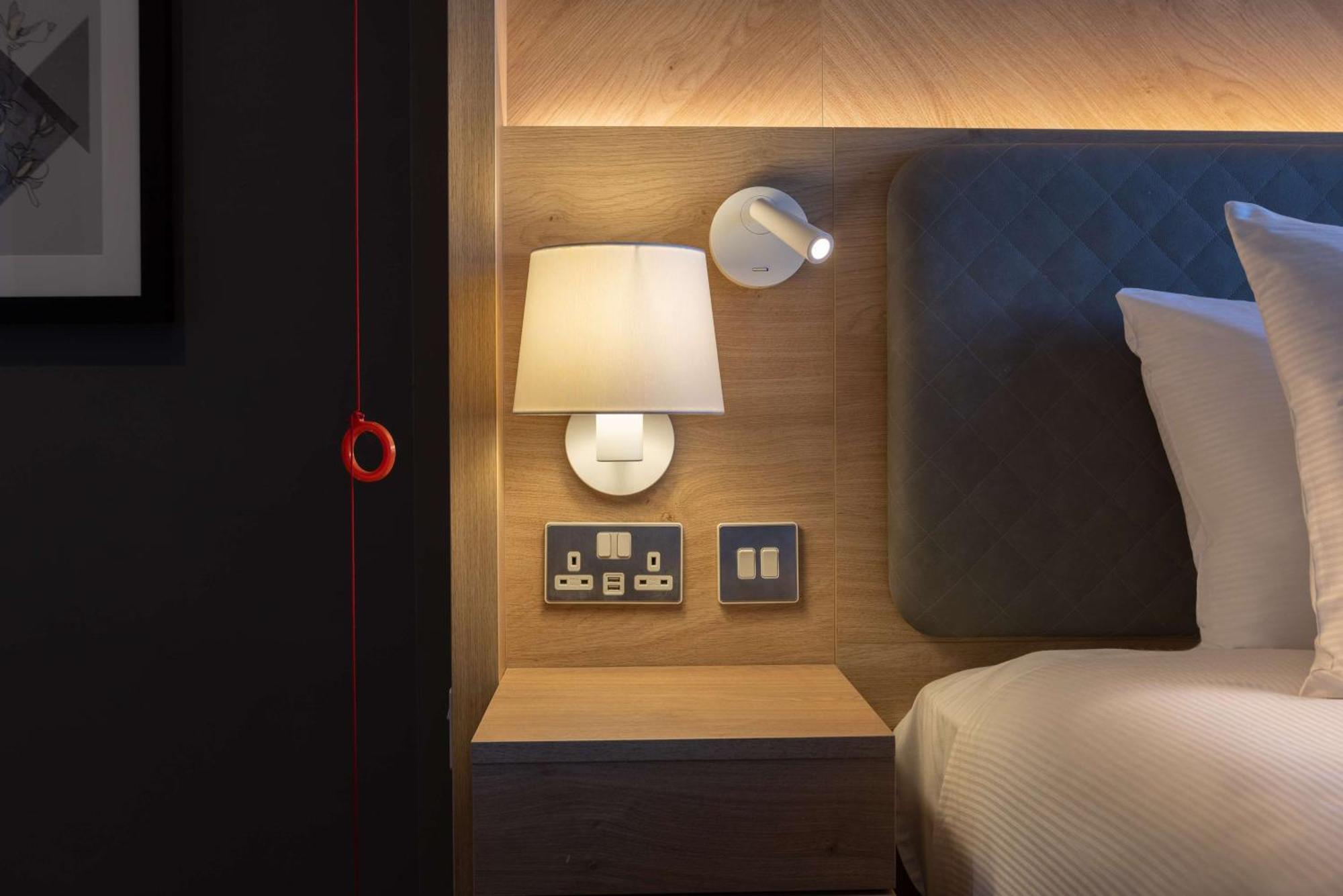 Hilton Hotel 4*
