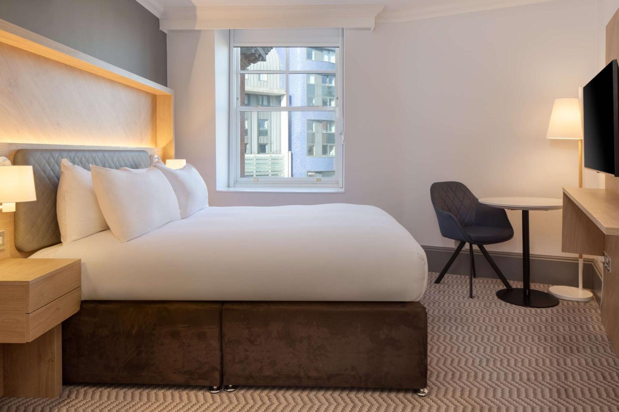 Hilton Hotel 4*