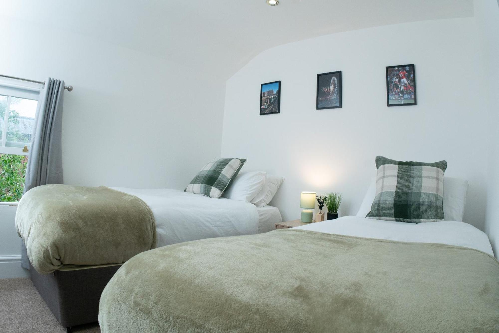 City Centre 2 Bed House Perfect For Contractors With Free Parking Apartment Nottingham