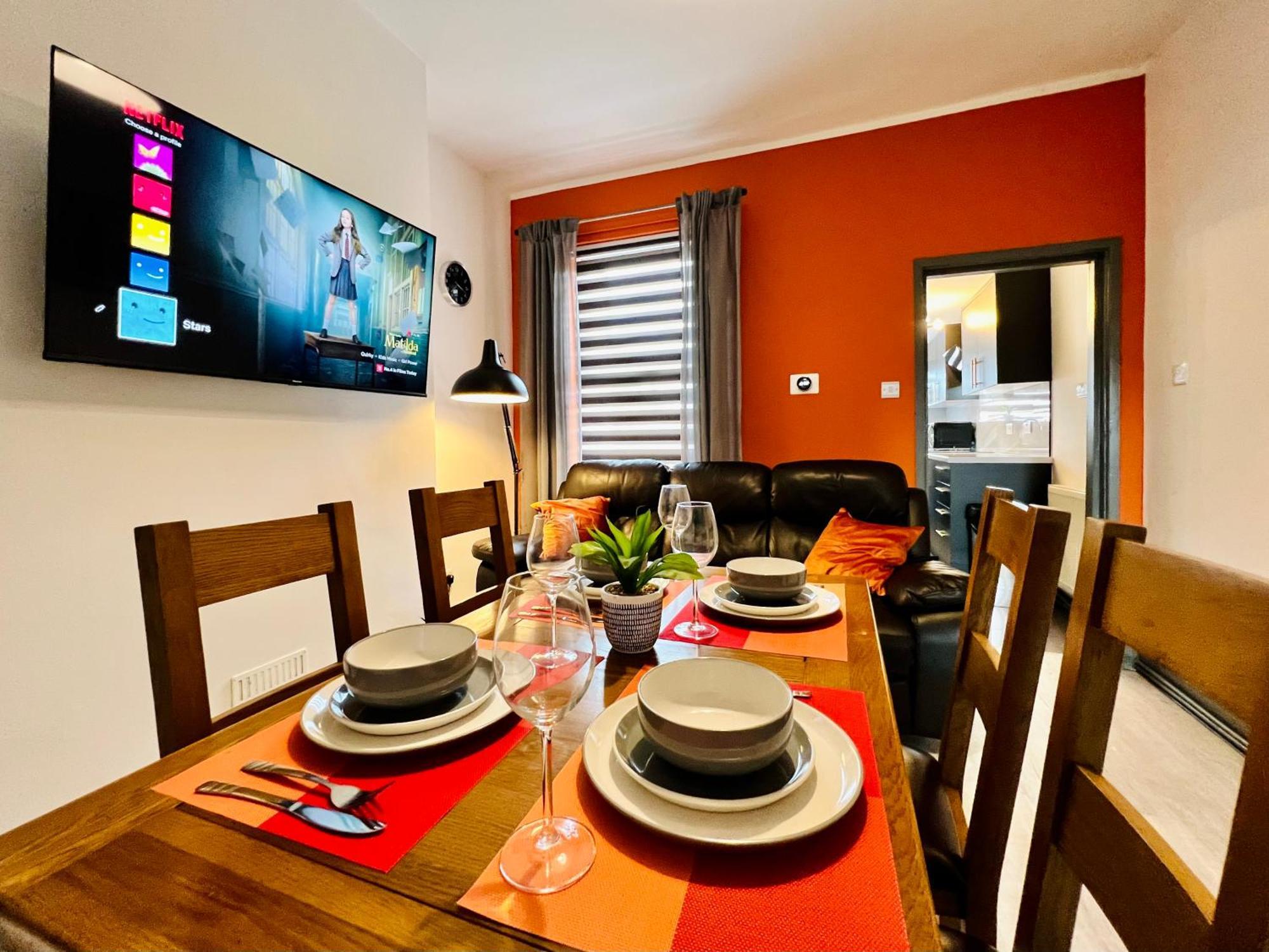 Birkin House - Great For Contractors Or Family Holidays *