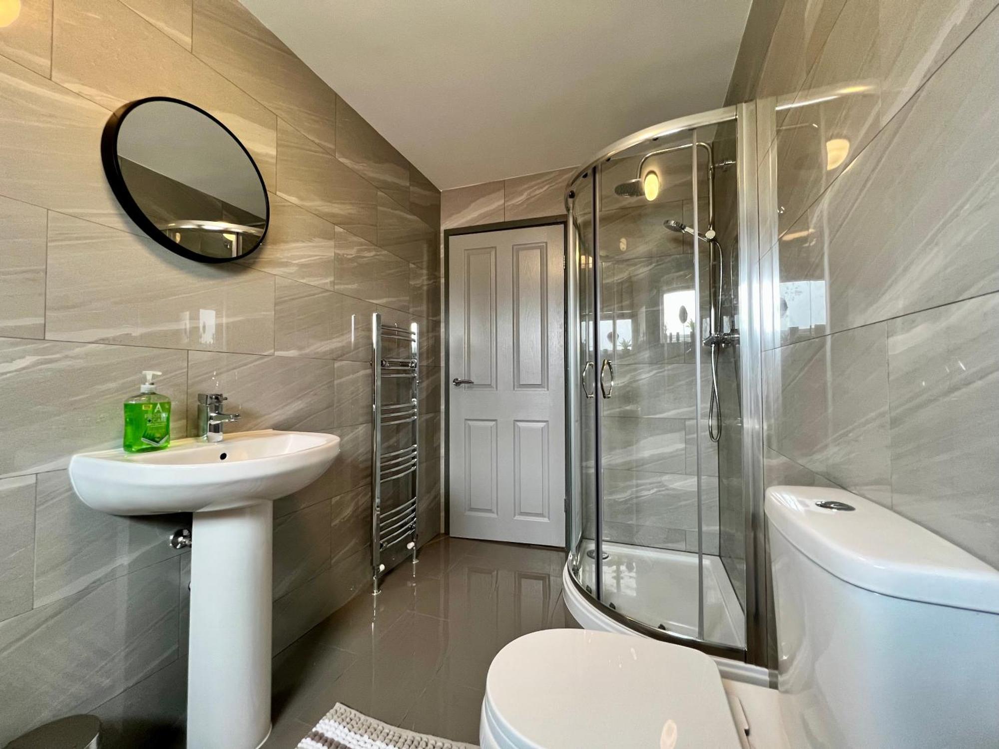 Birkin House - Great For Contractors Or Family Holidays * Nottingham