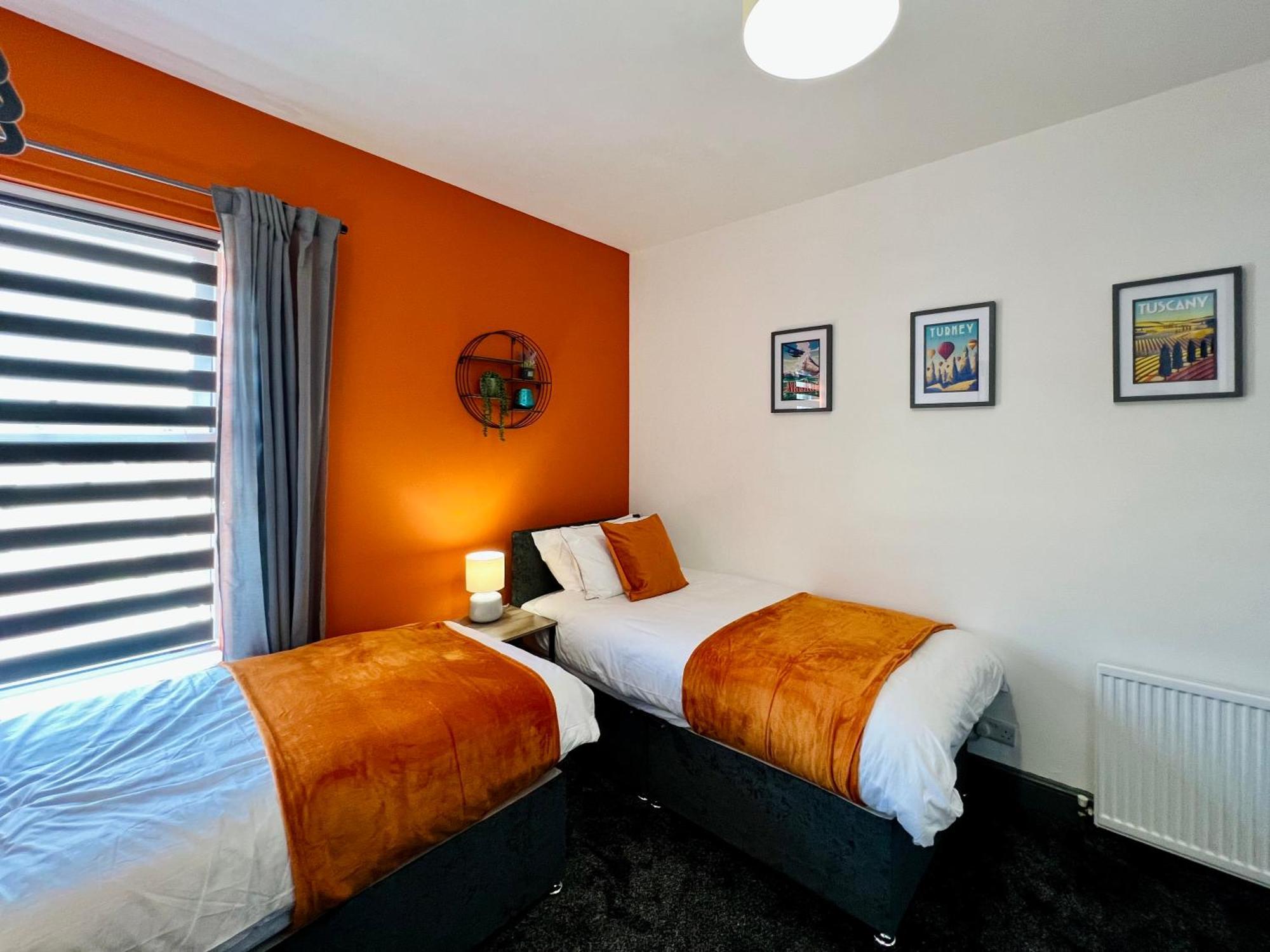 Birkin House - Great For Contractors Or Family Holidays * Nottingham