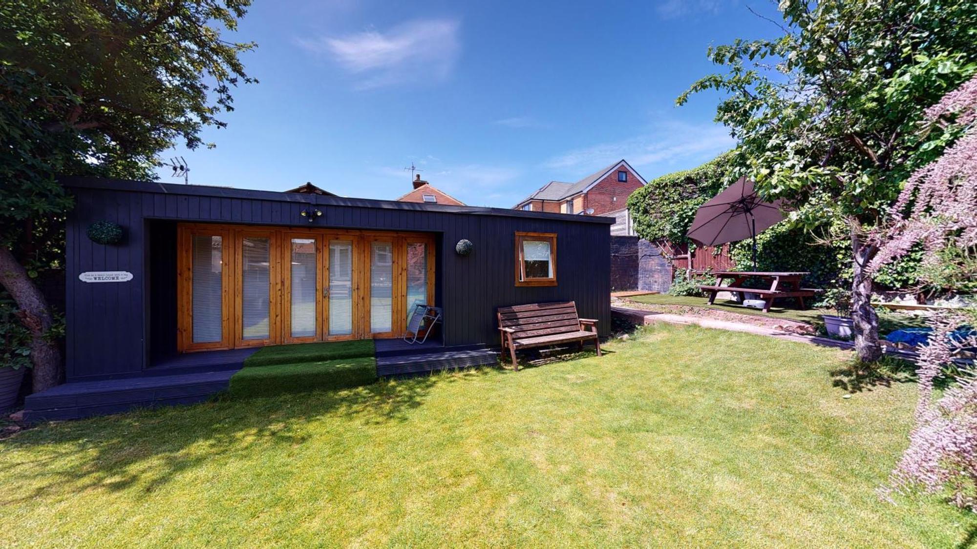 Apartment Cosy 1 Bed Garden Close To Centre - Free Parking & Wifi