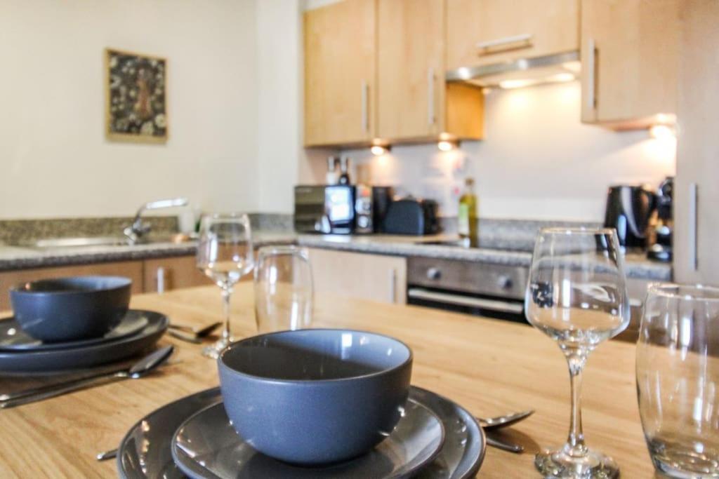 Modern 2 Bedroom By Train Station Nottingham