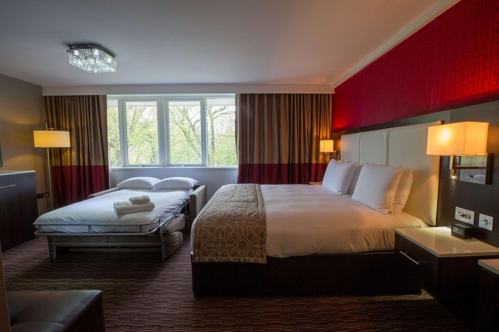 Doubletree By Hilton - Gateway Hotel 4*