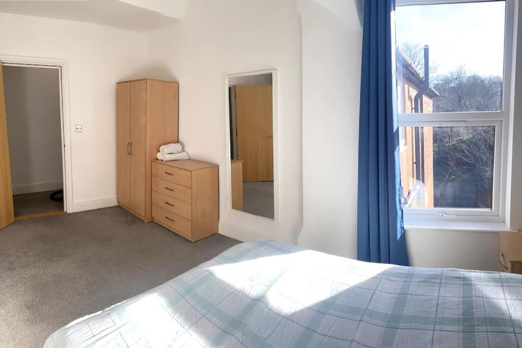 Apartment Huge Flat Sleeps 6+ Free Parking Nottingham