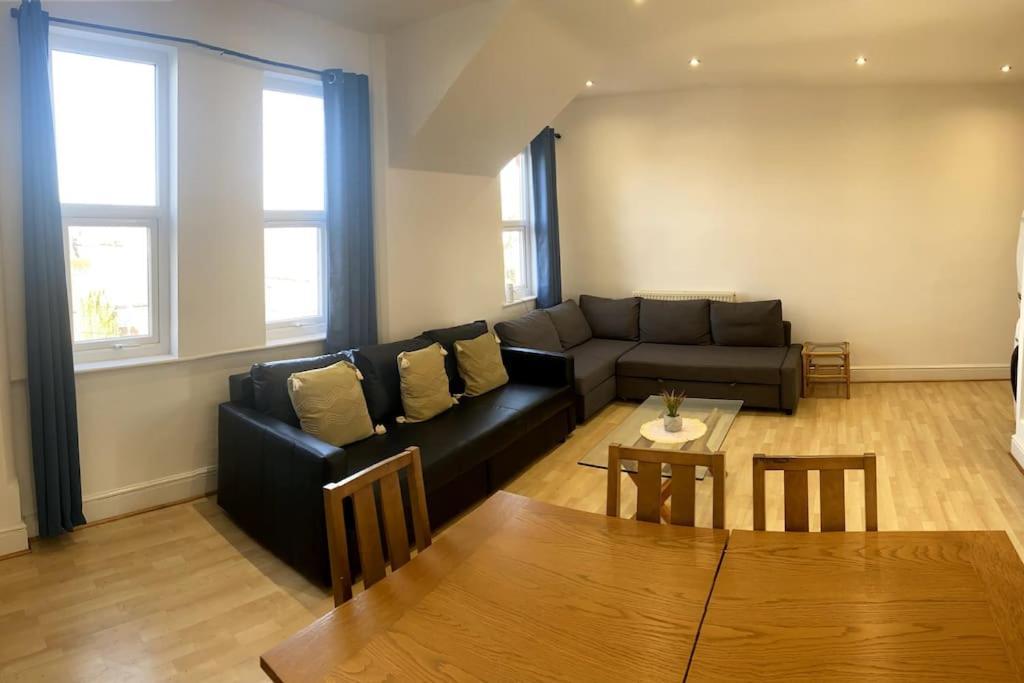 Apartment Huge Flat Sleeps 6+ Free Parking Nottingham
