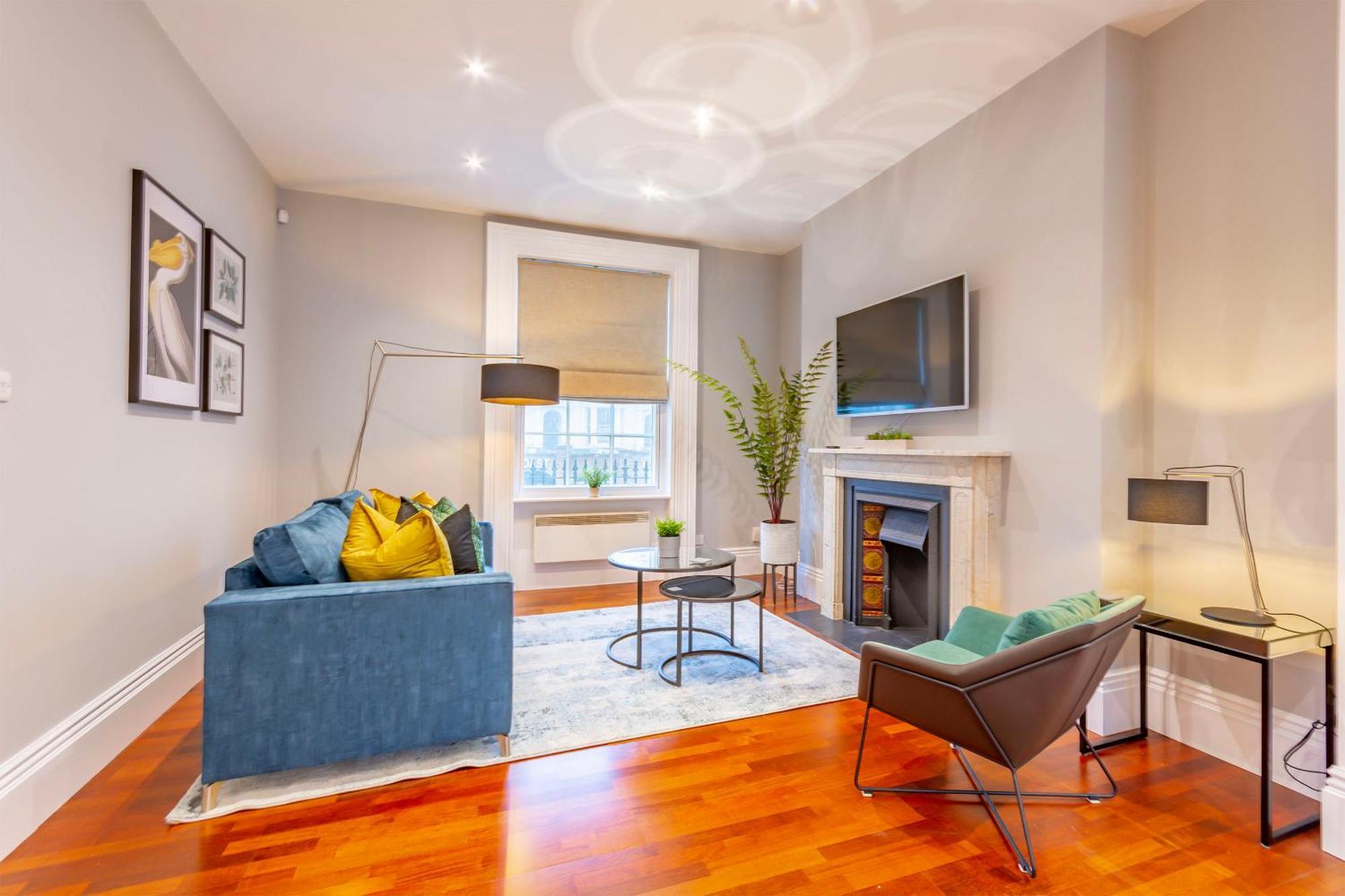 Luxury Spacious Flat For 4 Guests & Free Parking Apartment Nottingham