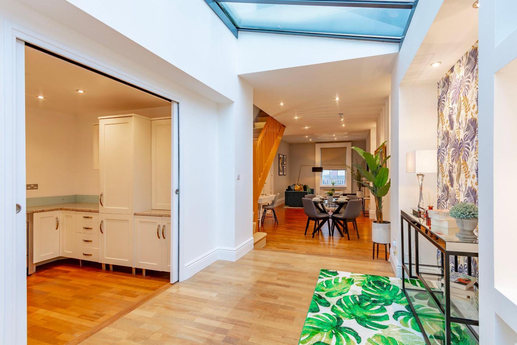 Luxury Spacious Flat For 4 Guests & Free Parking * Nottingham