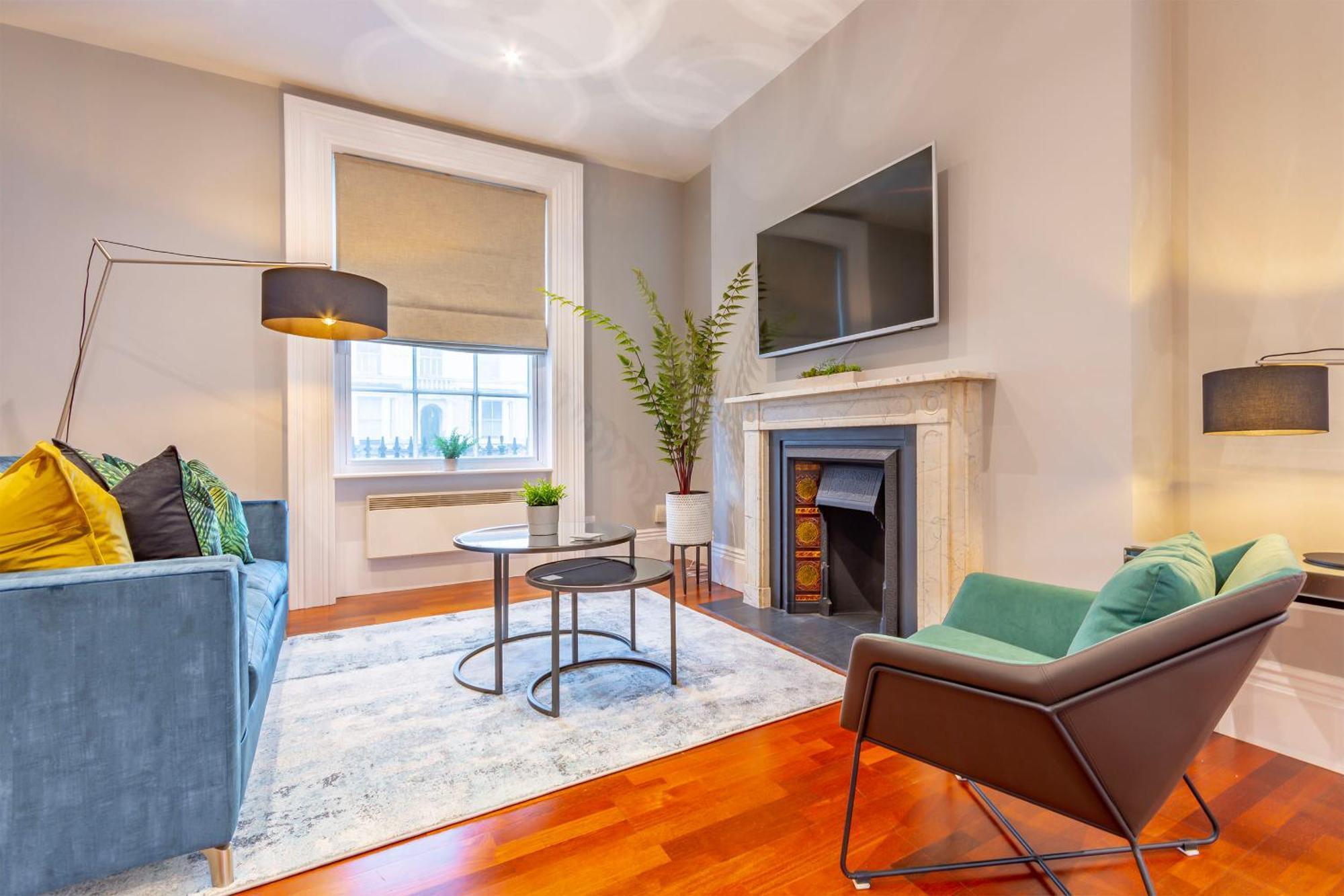 Apartment Luxury Spacious Flat For 4 Guests & Free Parking *
