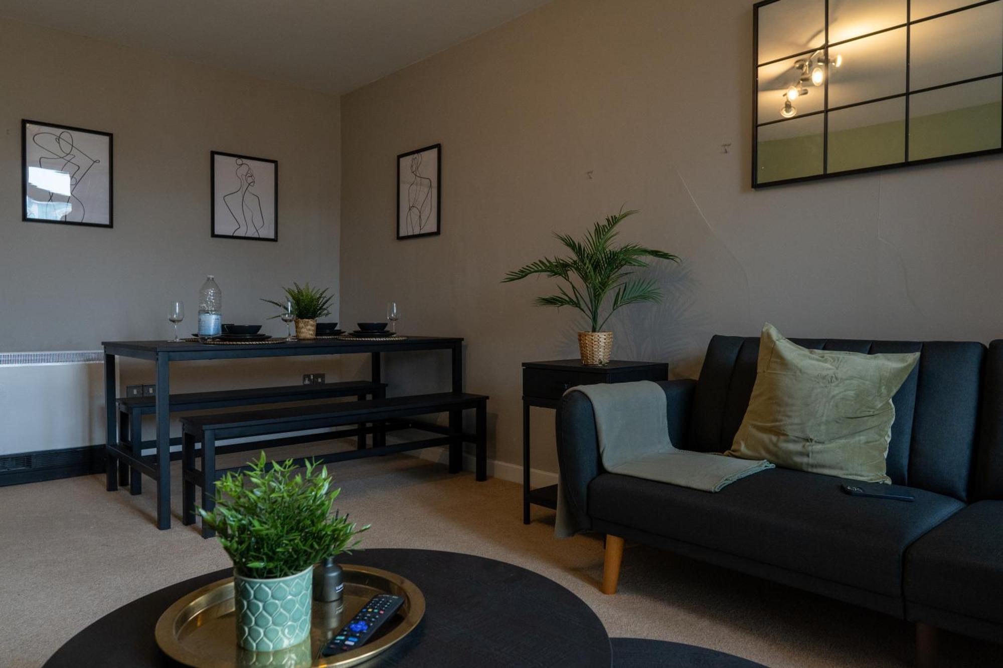 Apartment Centre - 2br - Free Parking - Long Nottingham