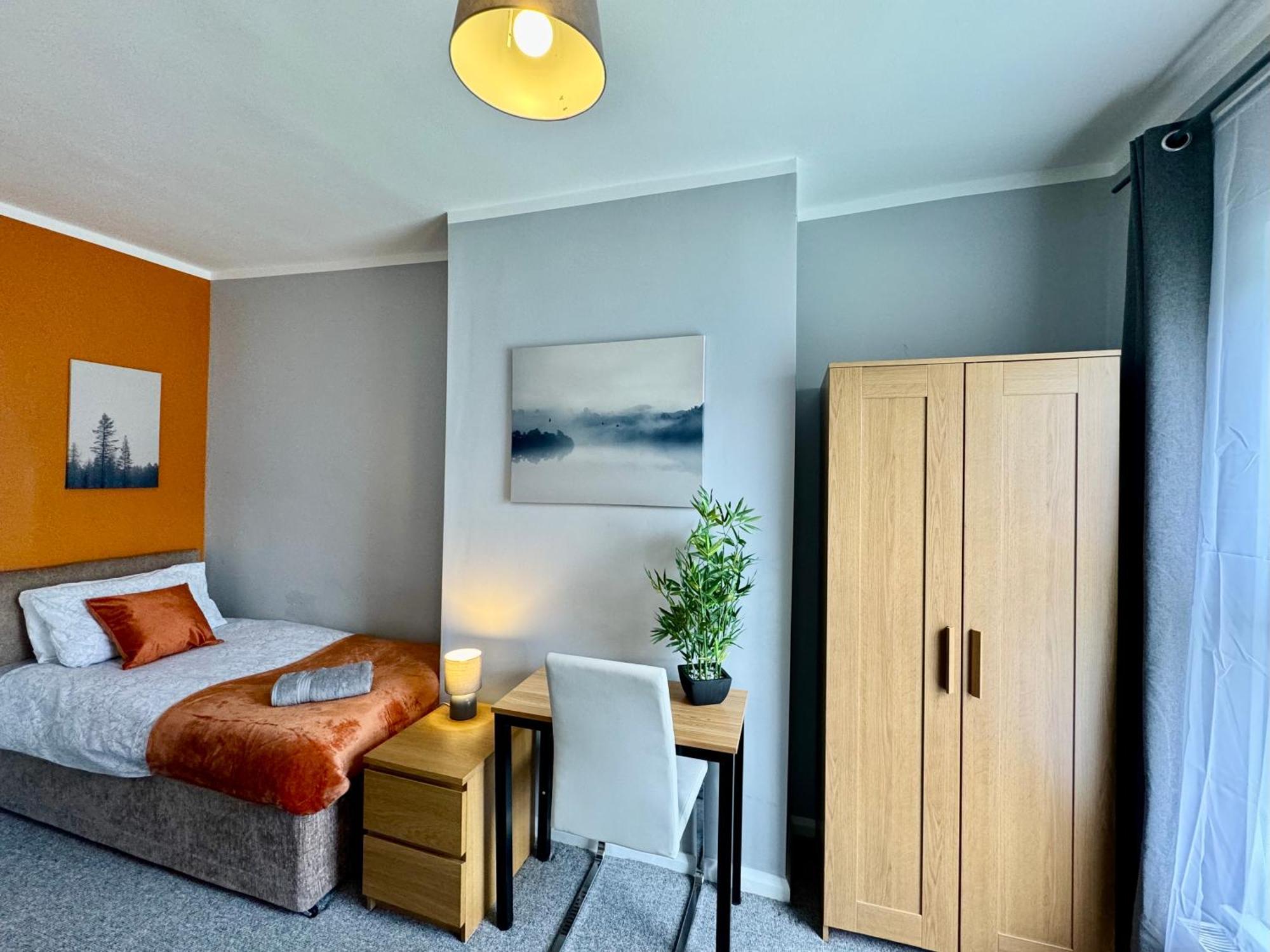 Waterloo House - Great For Contractors Or Family Holidays Holiday home