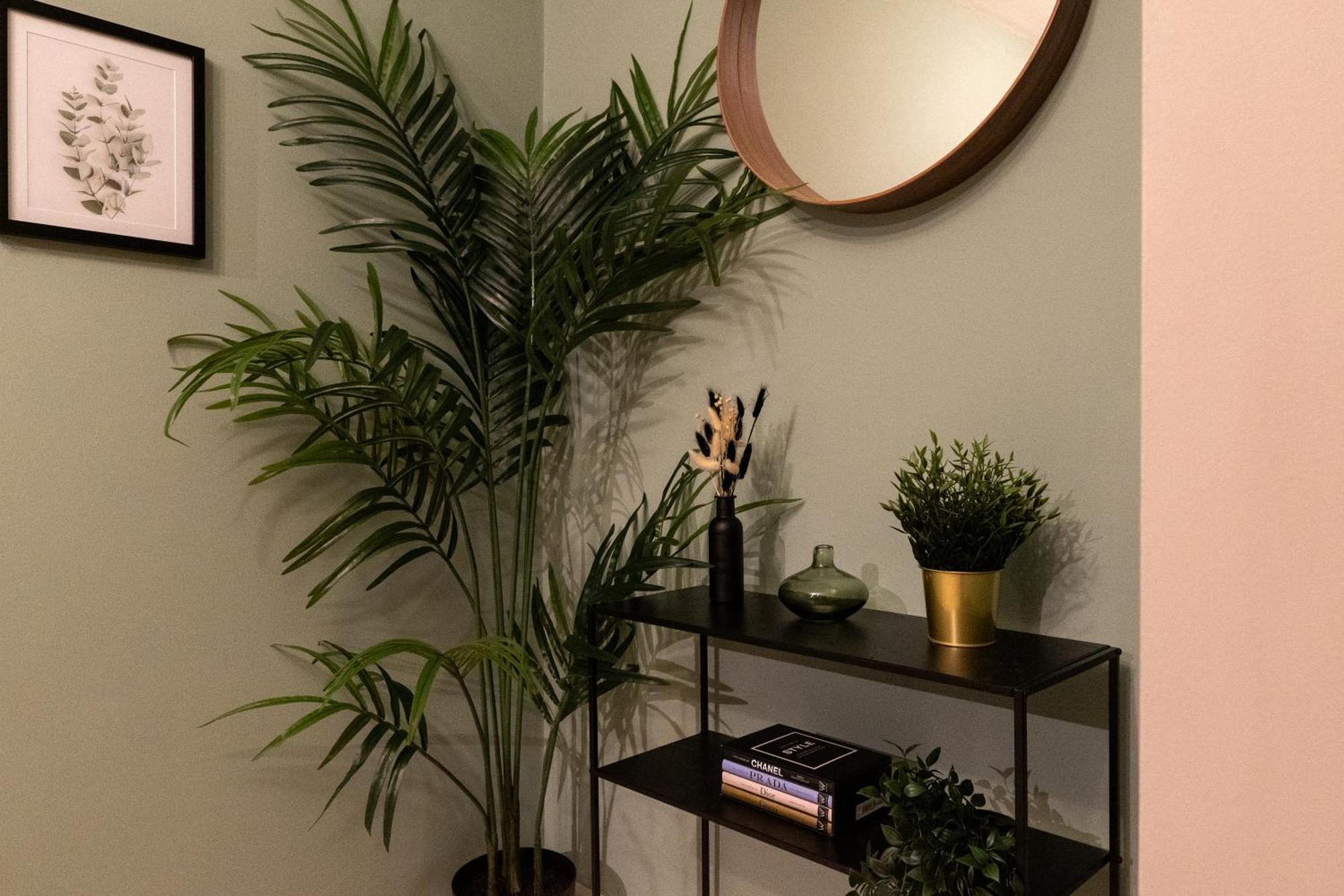 Centre - 2br - Free Parking - Long