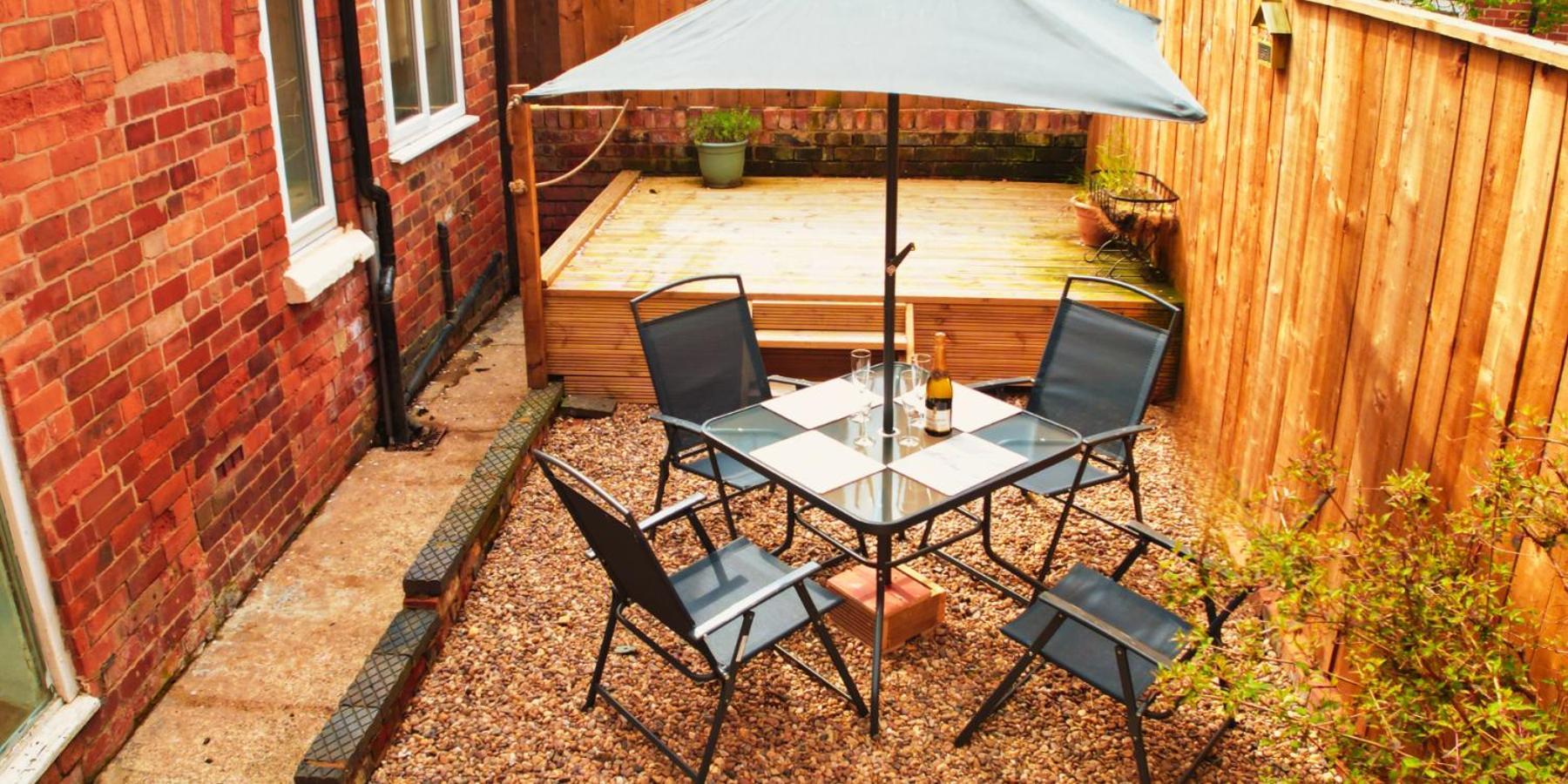 Spacious In Modern House Near Apartment Nottingham